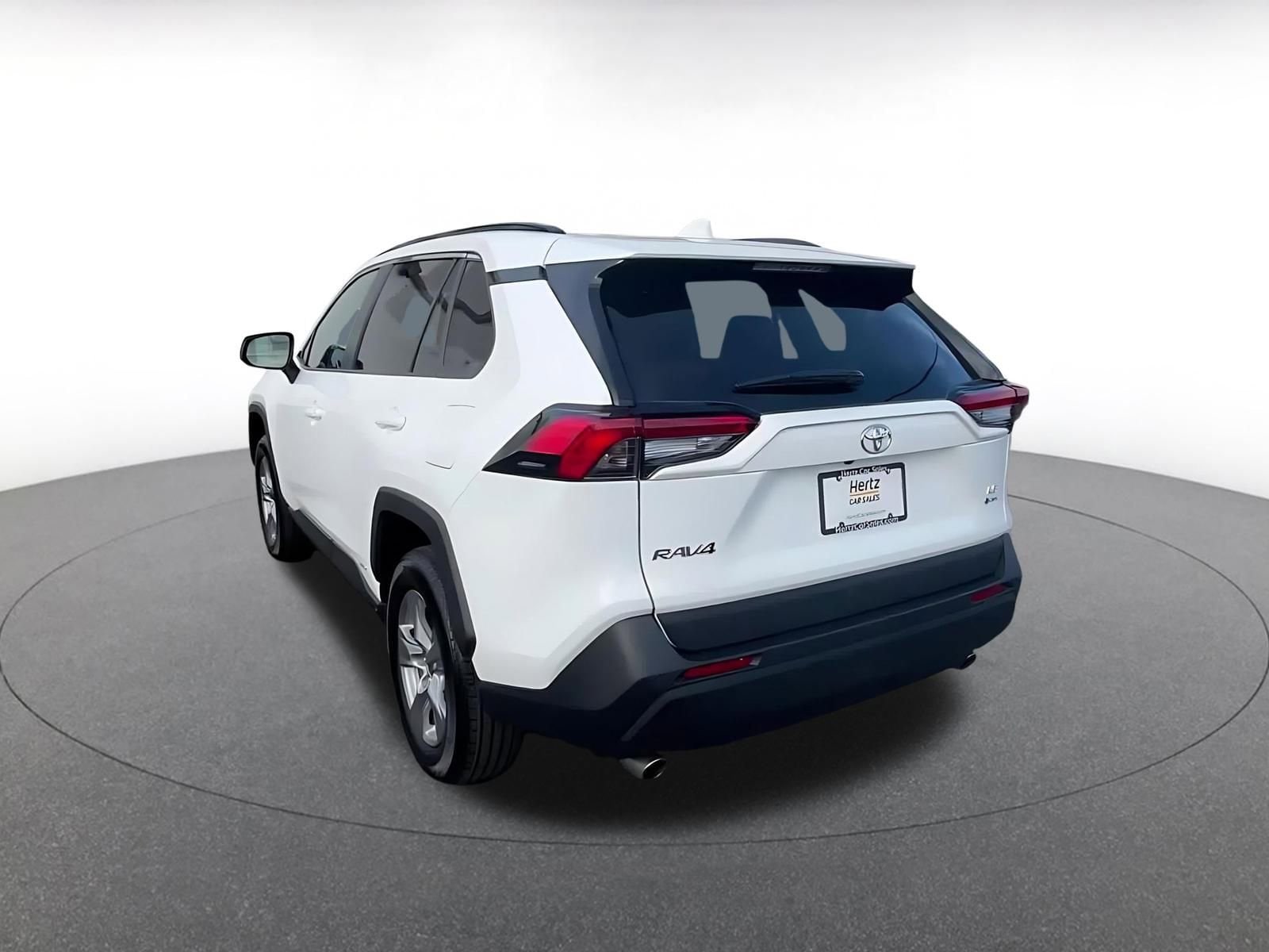 Thumbnail: 2025 Toyota RAV4 - 11