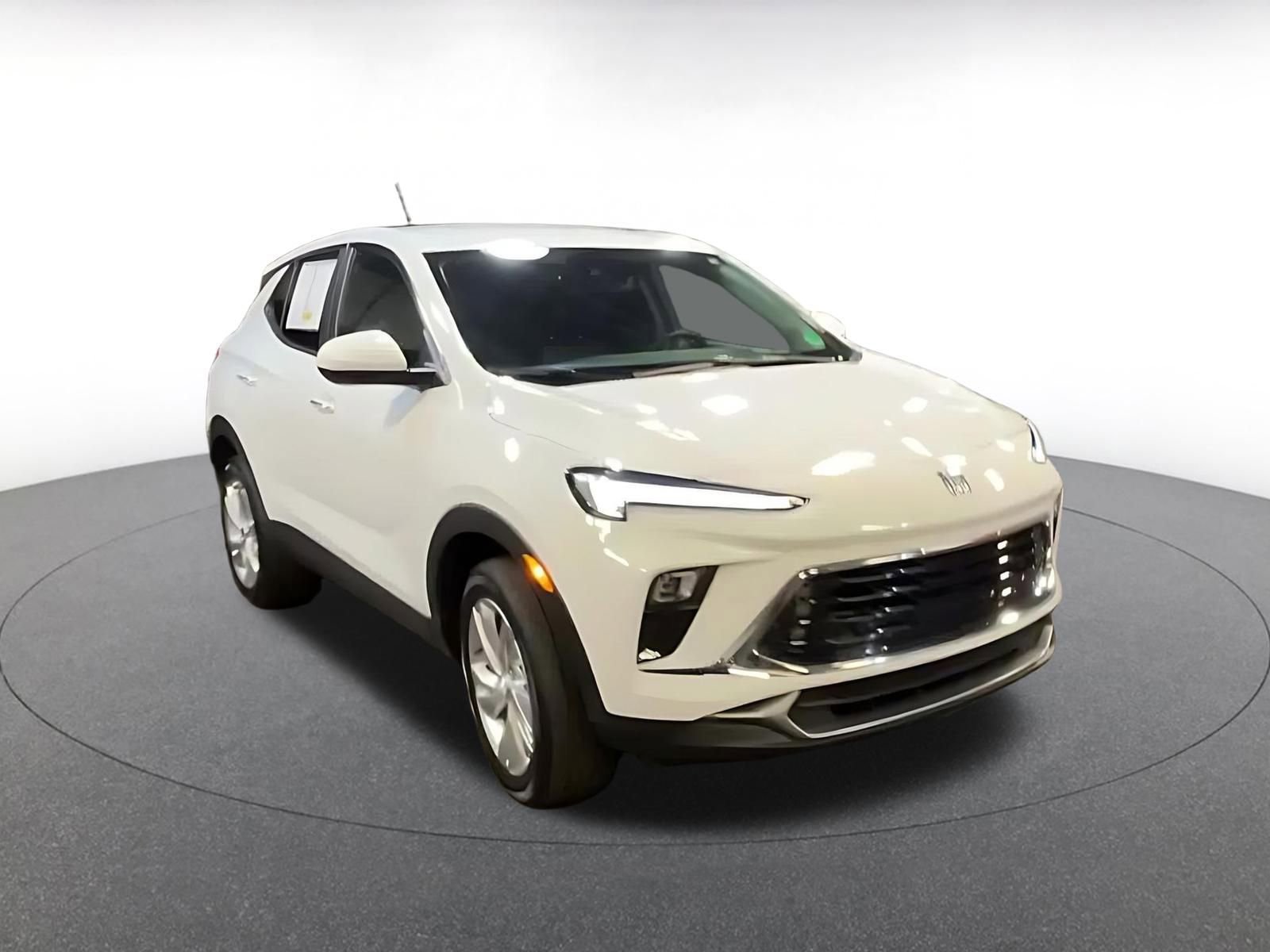 Thumbnail: 2025 Buick Encore GX - 3