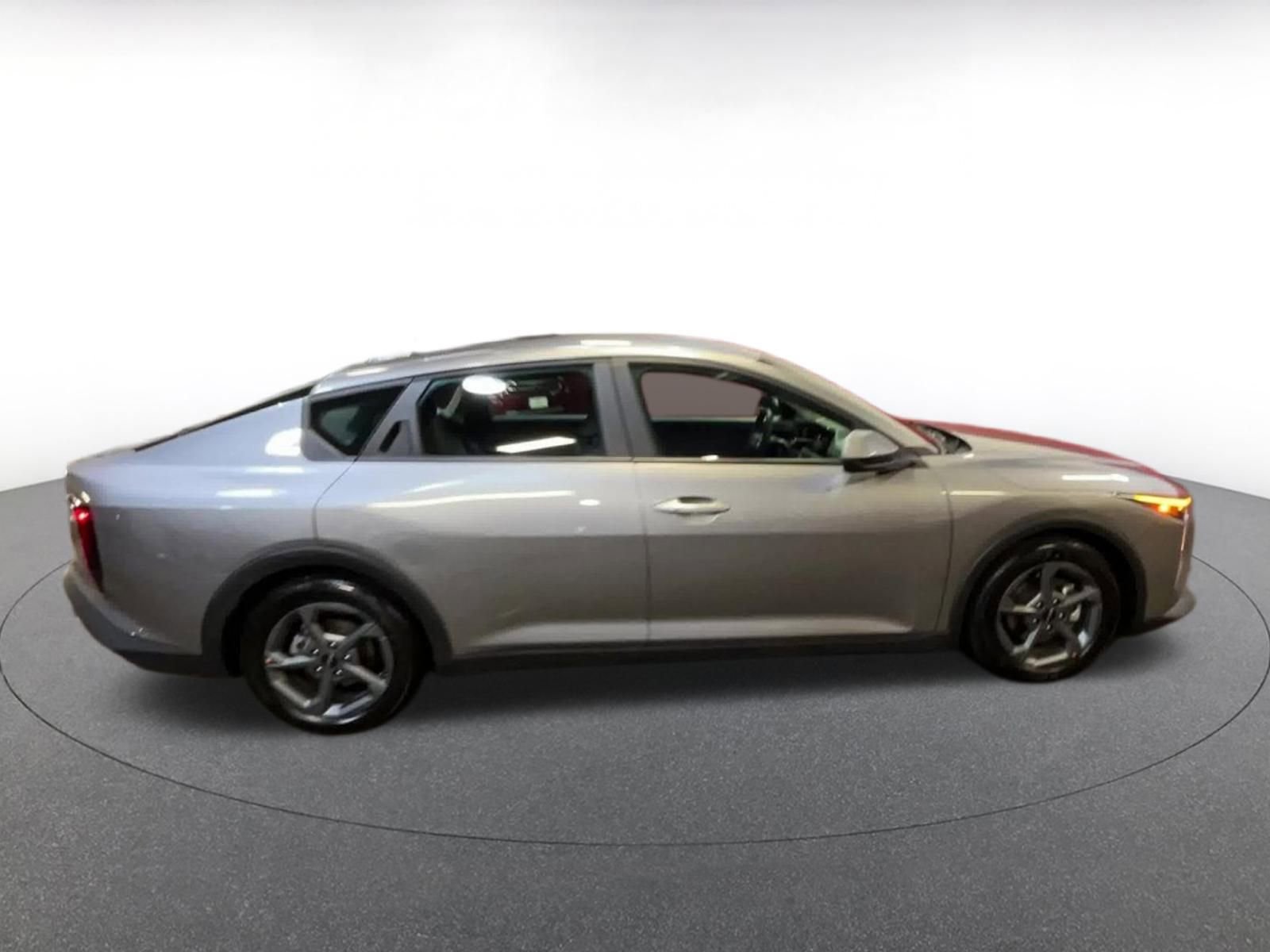 Thumbnail: 2025 Kia K4 - 16