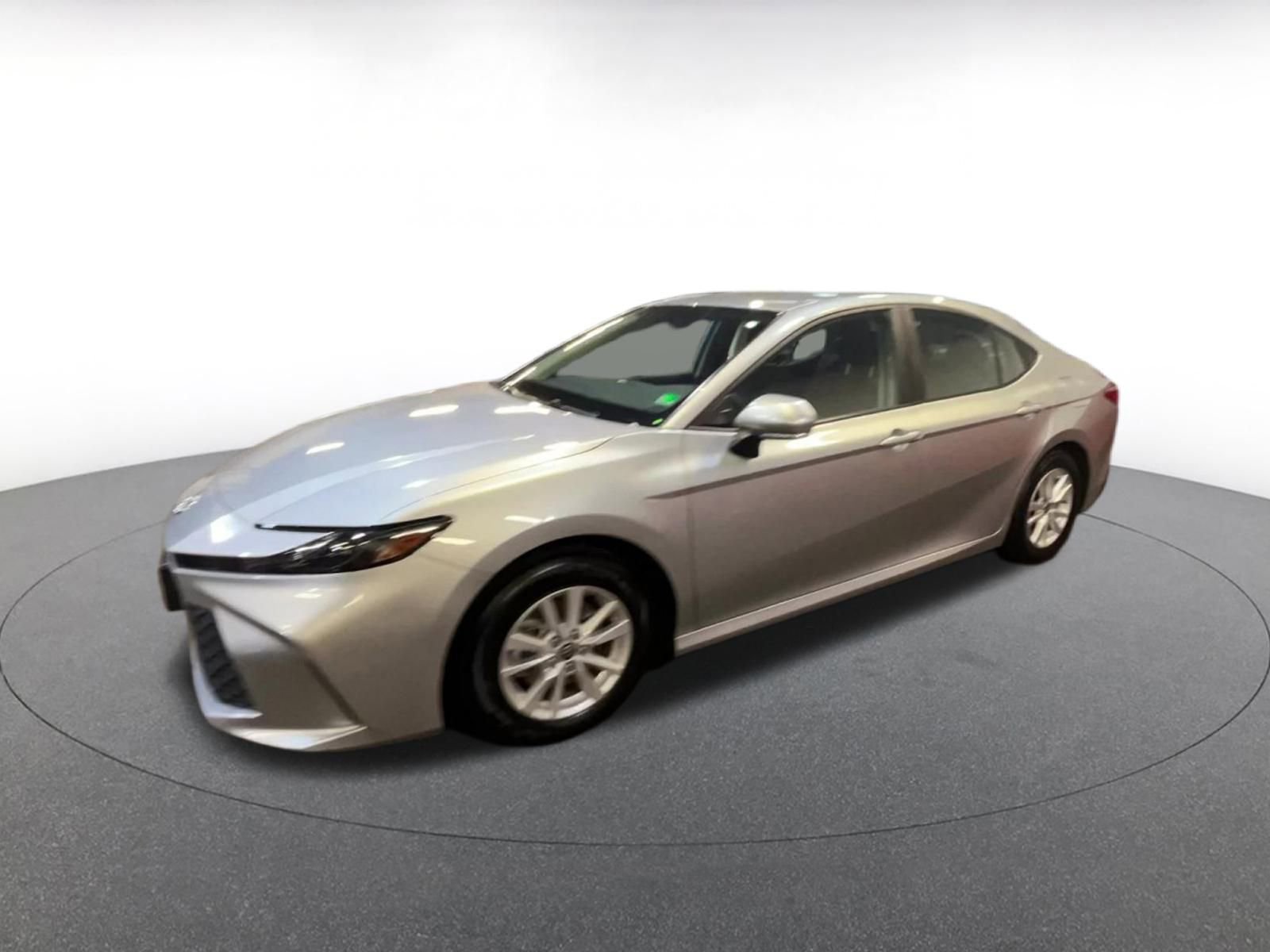 Thumbnail: 2025 Toyota Camry - 8