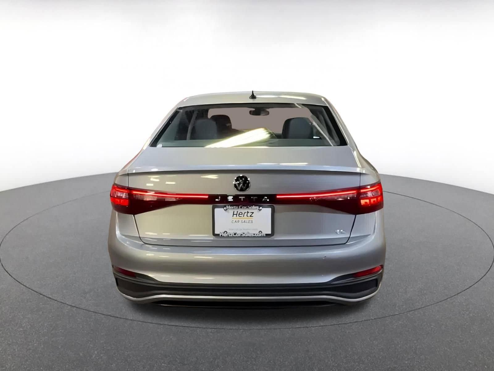 Thumbnail: 2025 Volkswagen Jetta - 15