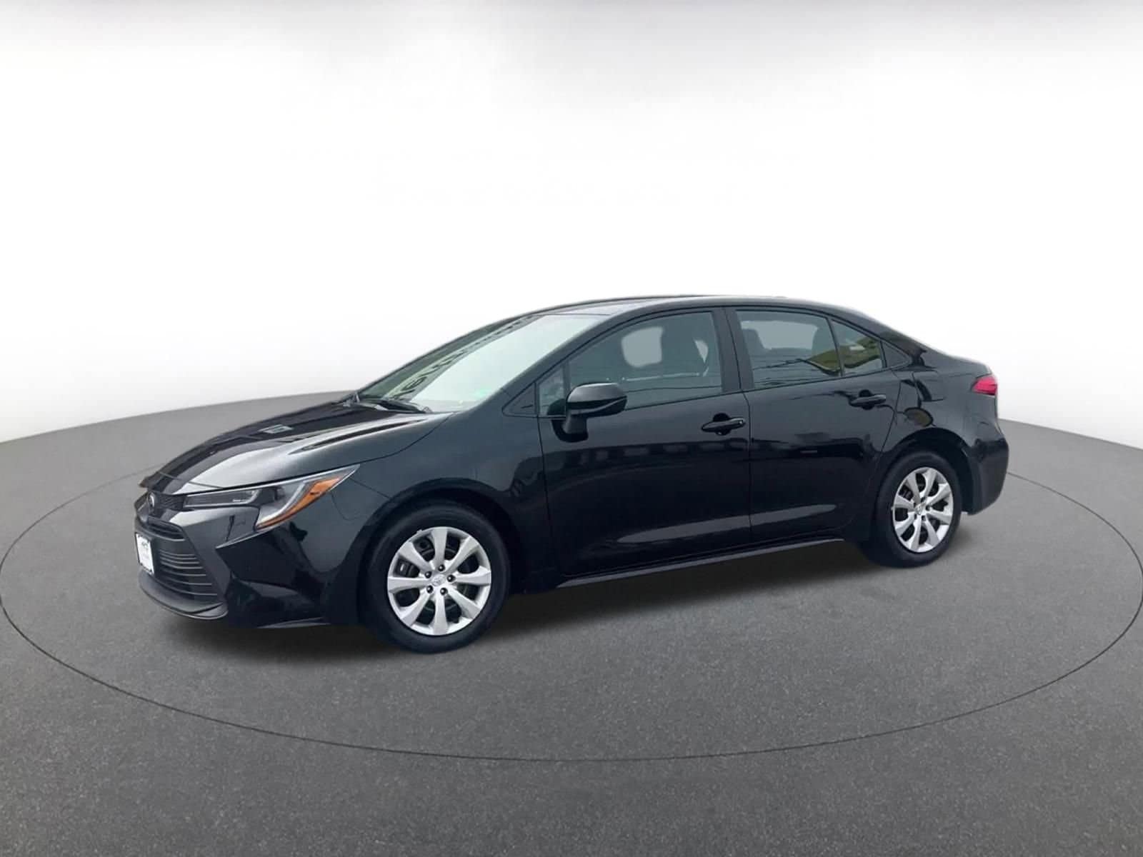 Thumbnail: 2025 Toyota Corolla - 8