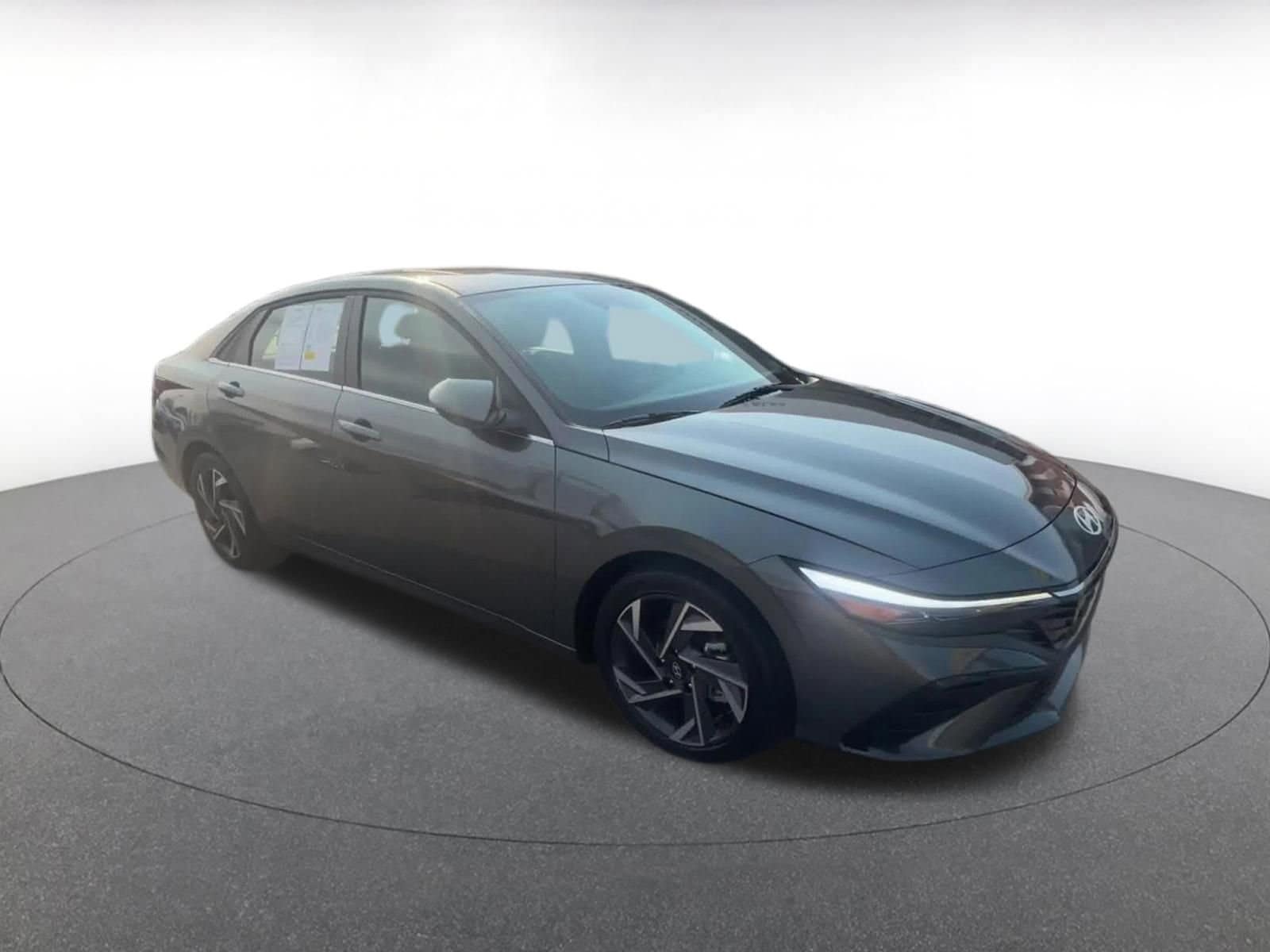 Thumbnail: 2025 Hyundai Elantra - 1