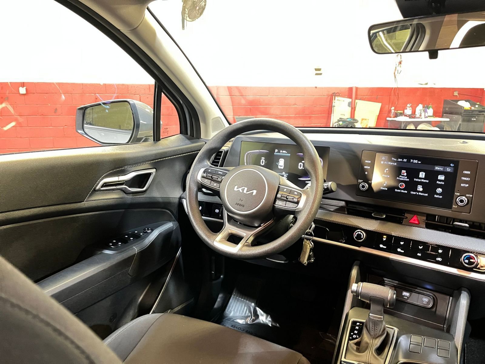 Thumbnail: 2025 Kia Sportage - 33