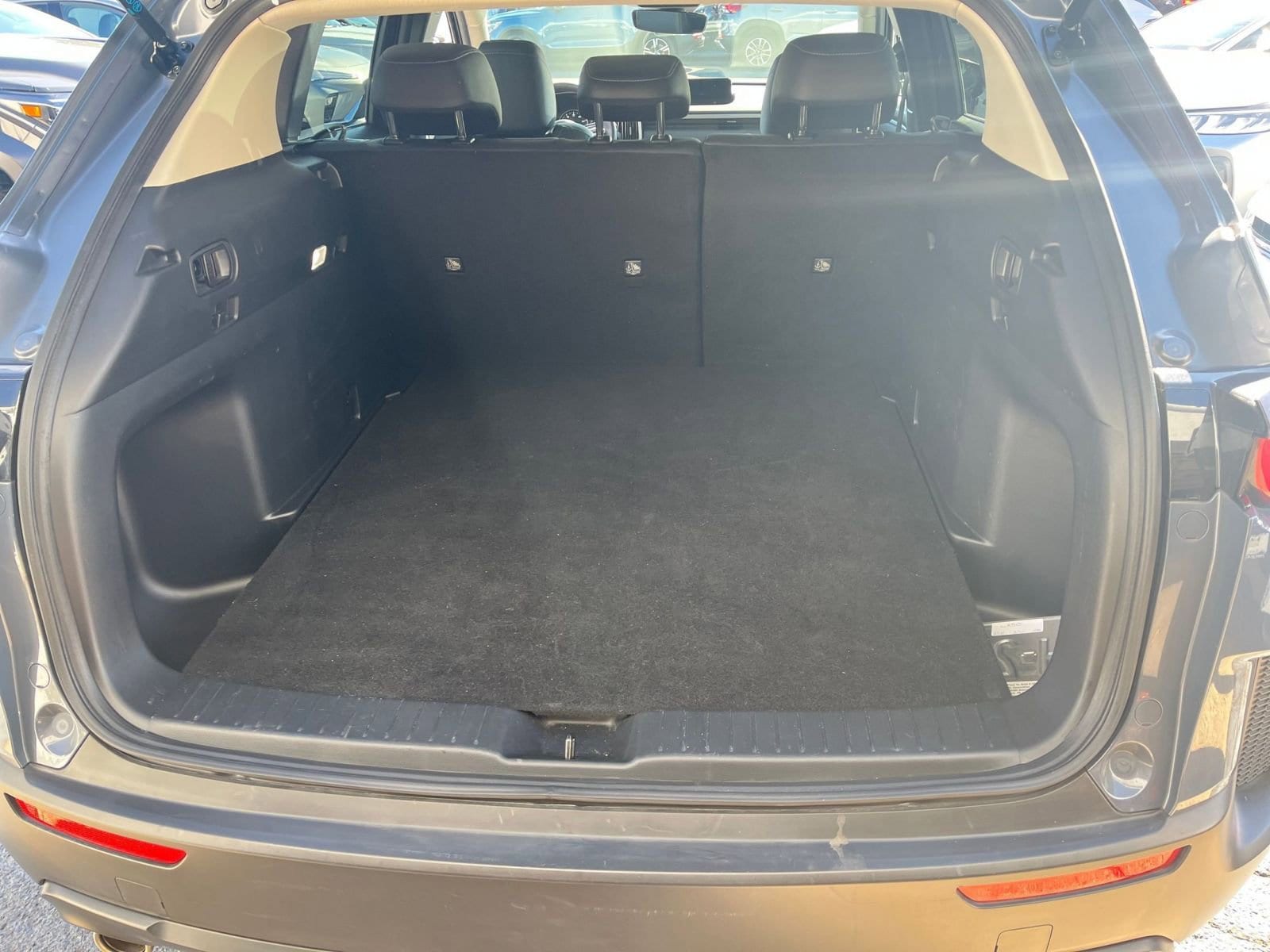 Thumbnail: 2025 Mazda CX-50 - 31