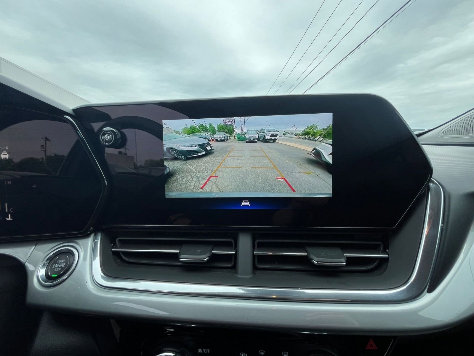 Thumbnail: 2025 Chevrolet Trax - 23