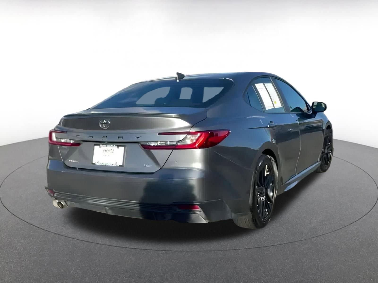 Thumbnail: 2025 Toyota Camry - 11
