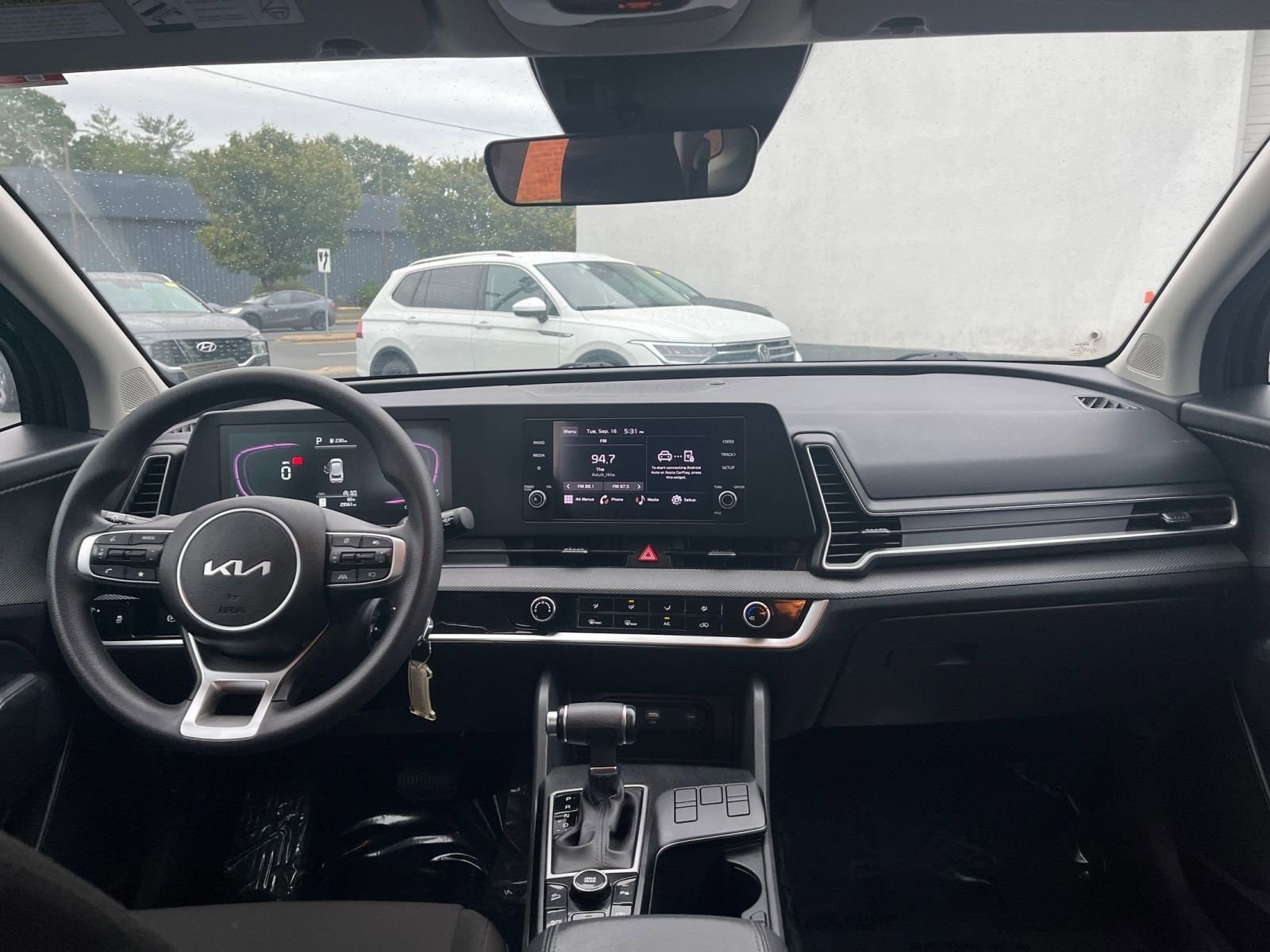 Thumbnail: 2024 Kia Sportage - 32