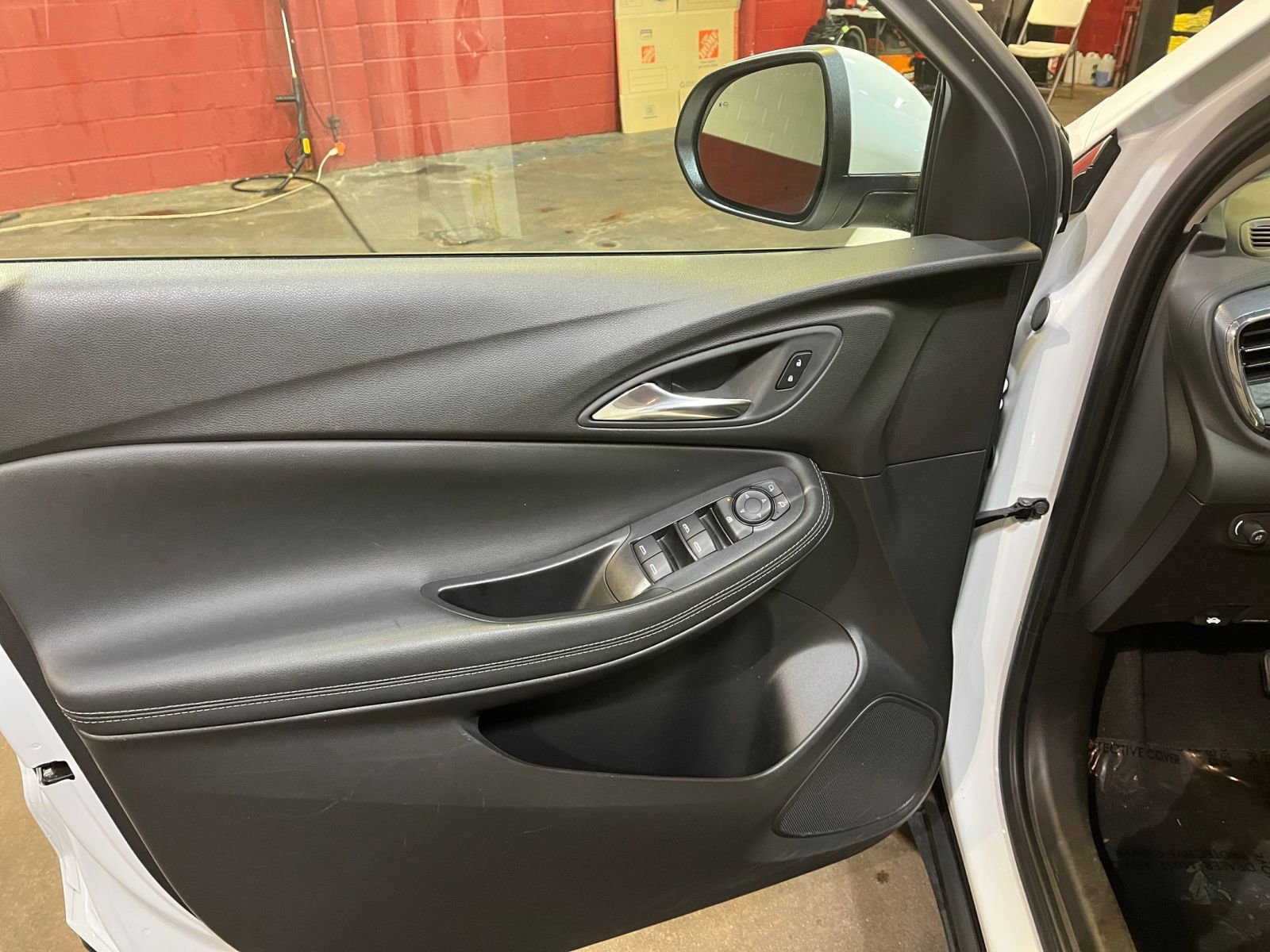 Thumbnail: 2025 Buick Encore GX - 20