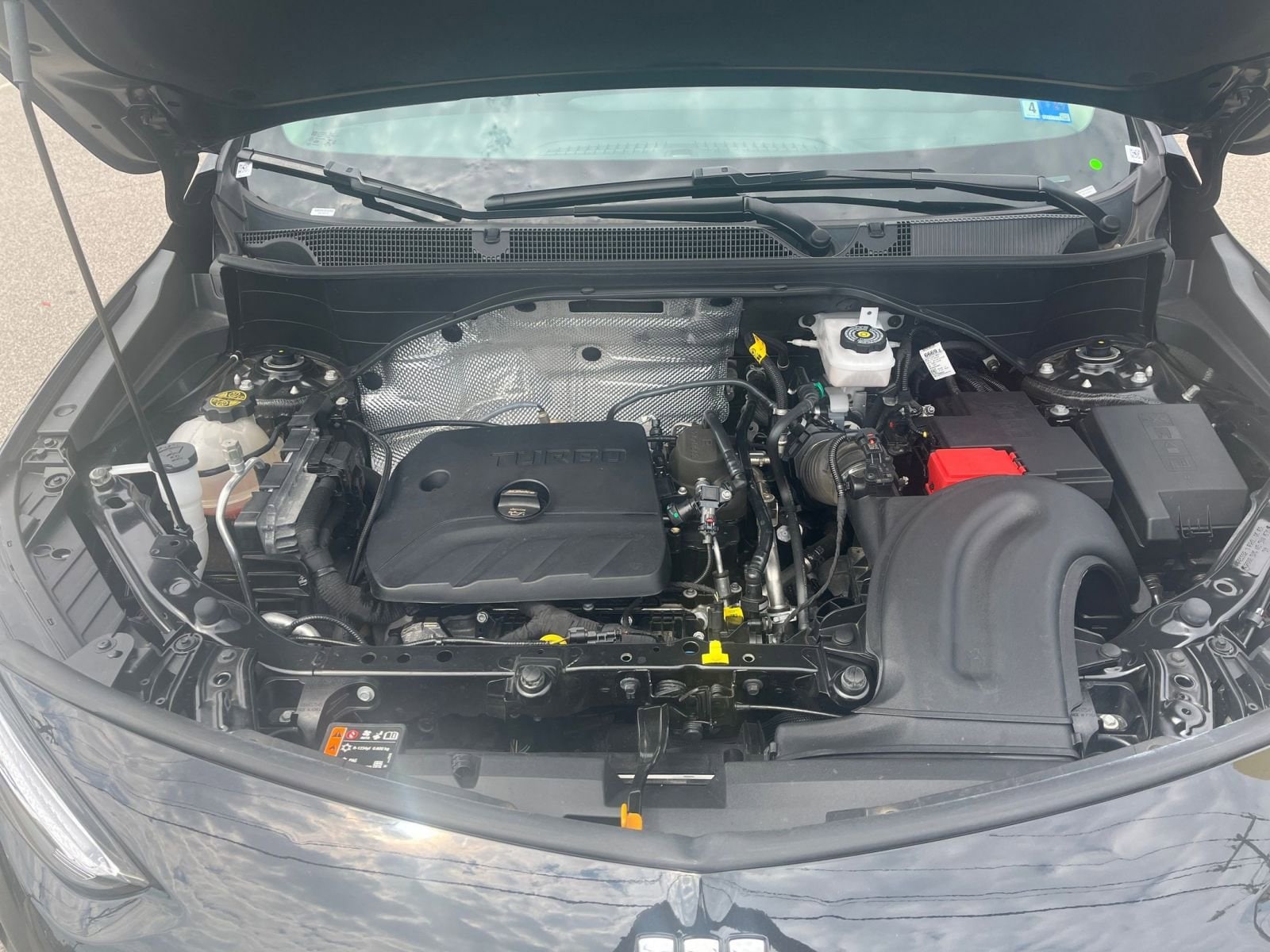 Thumbnail: 2025 Buick Encore GX - 31