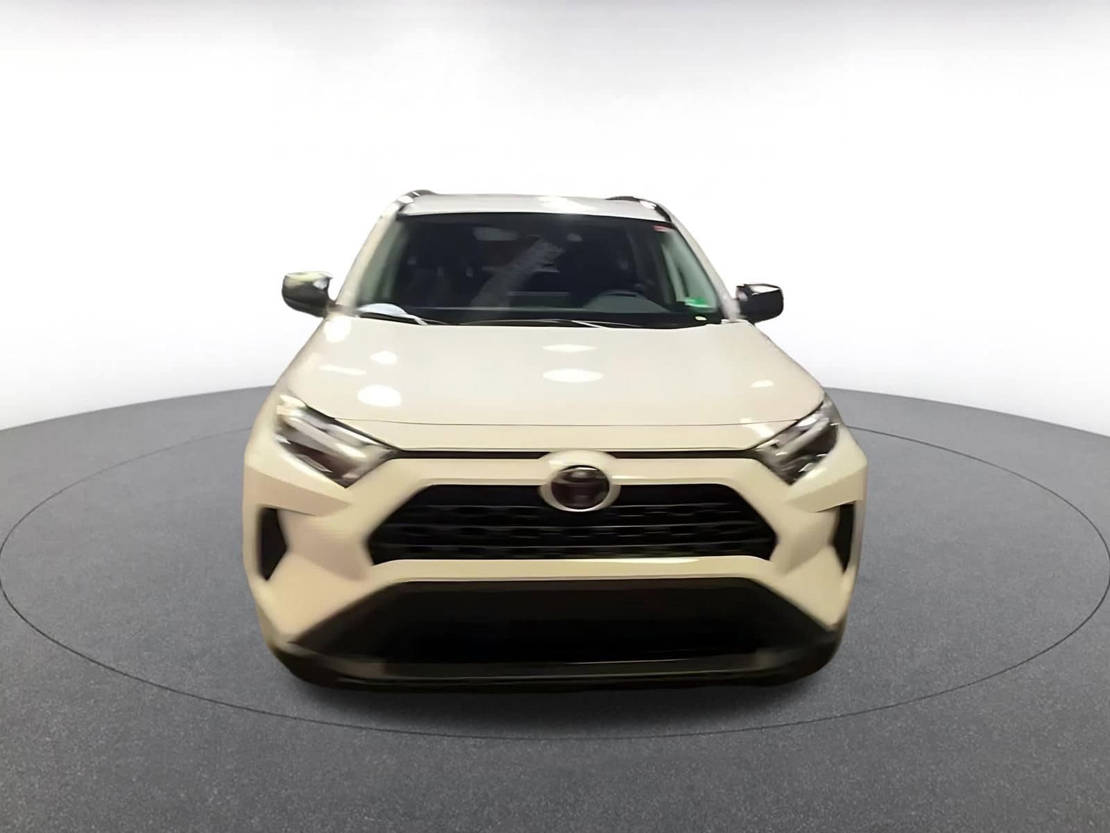 Thumbnail: 2025 Toyota RAV4 - 4