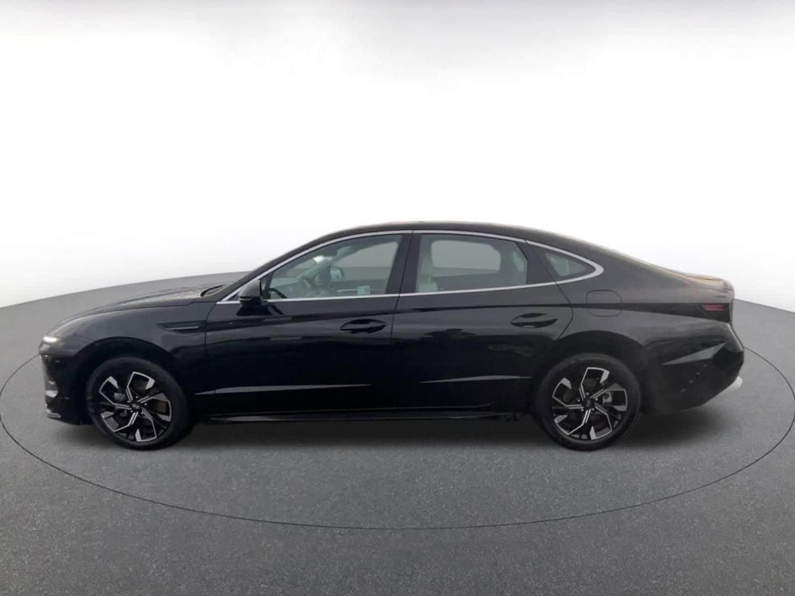 Thumbnail: 2025 Hyundai Sonata - 11