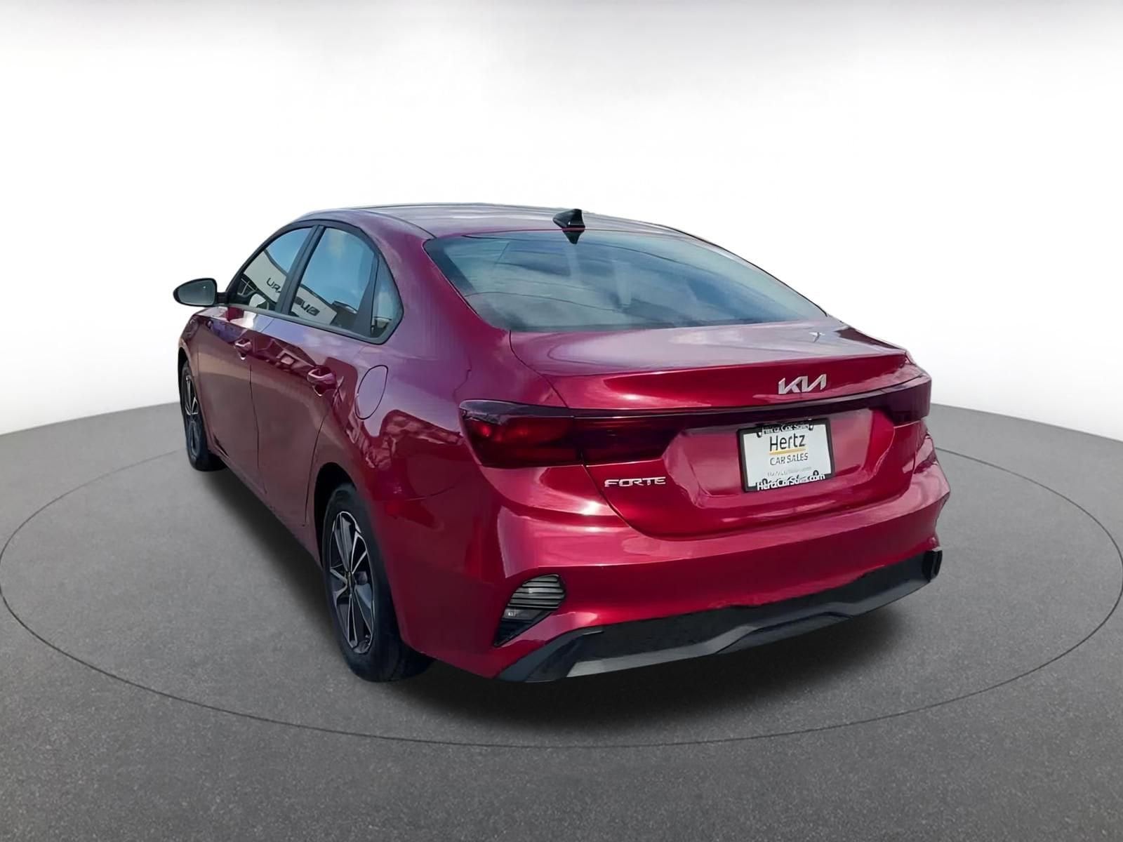 Thumbnail: 2024 Kia Forte - 11