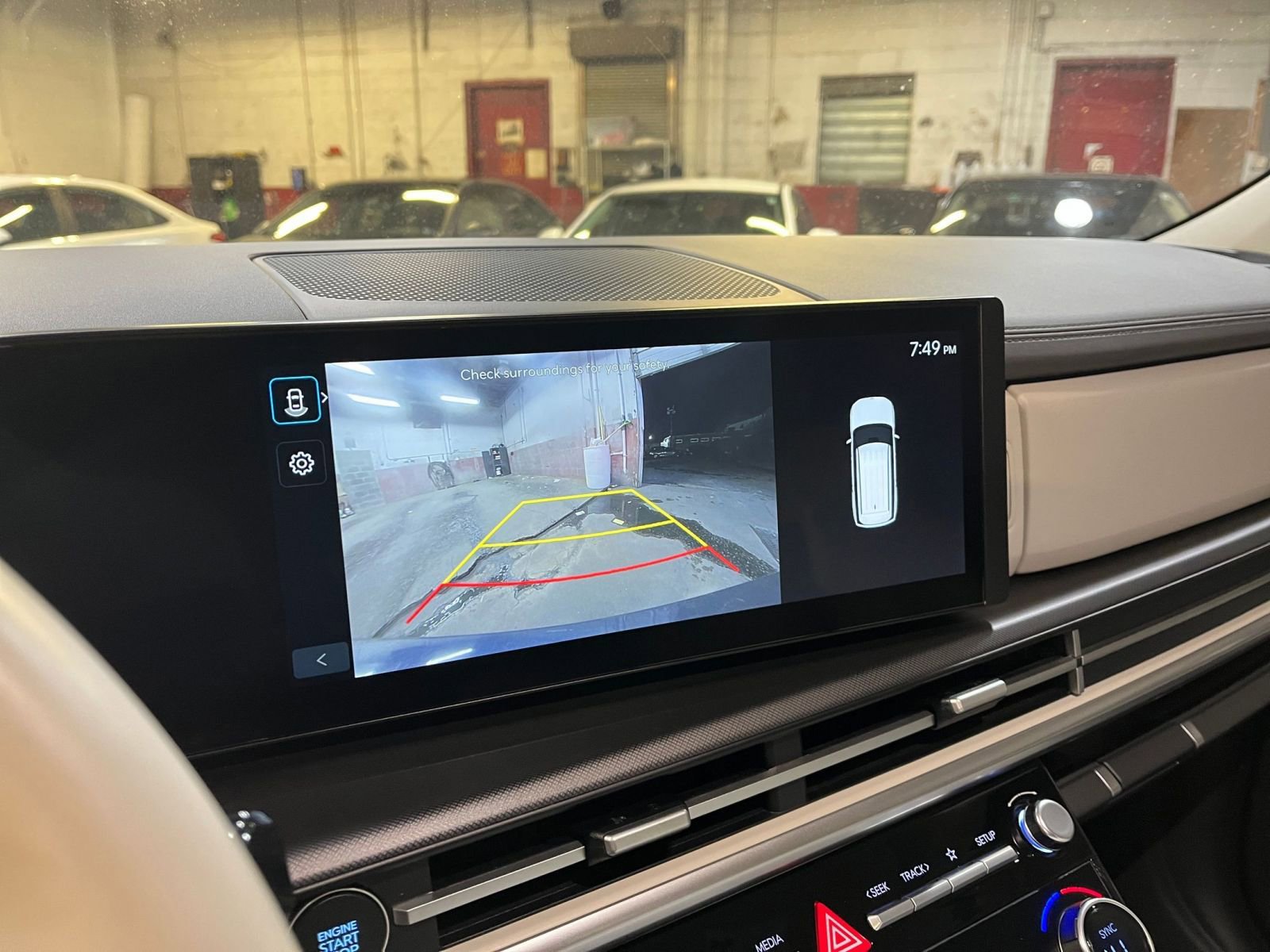 Thumbnail: 2025 Hyundai Santa Fe - 24