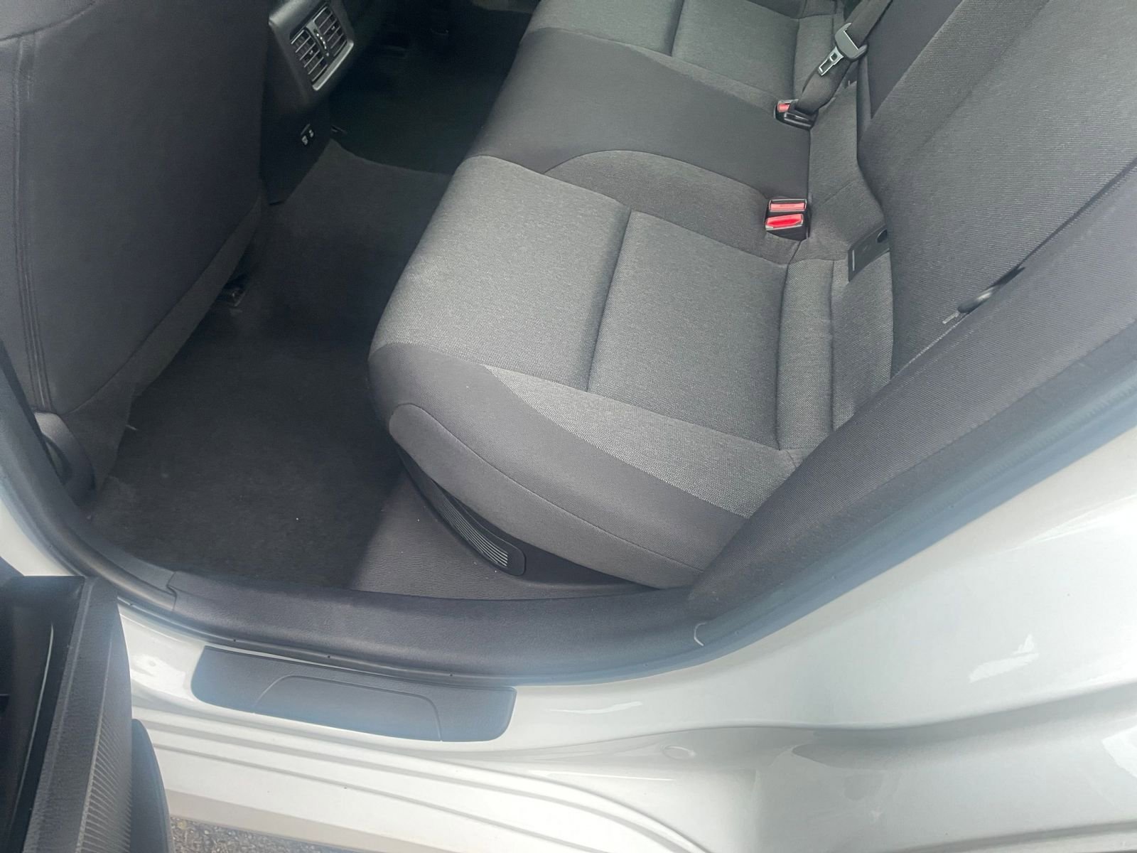 Thumbnail: 2025 Toyota Camry - 24