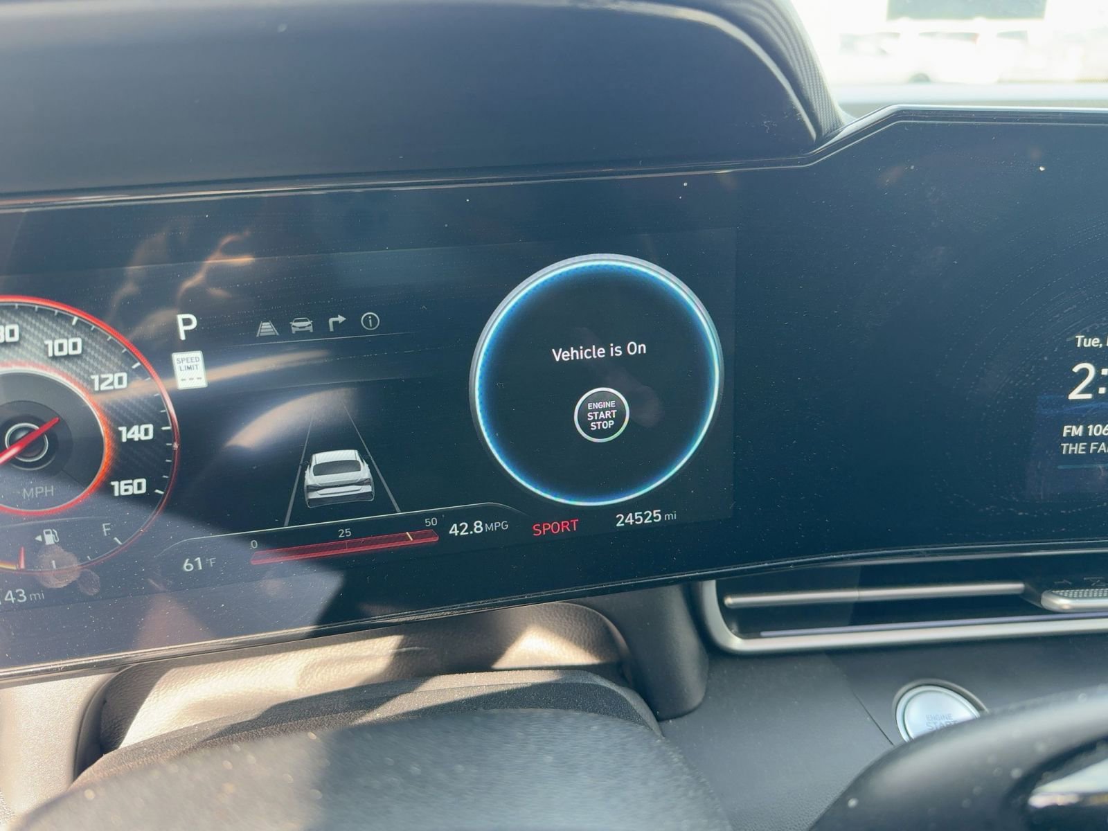 Thumbnail: 2025 Hyundai Elantra - 10