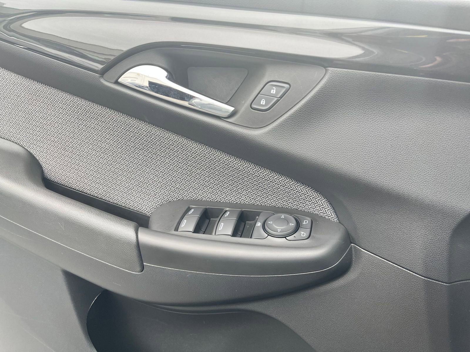 Thumbnail: 2025 Chevrolet TrailBlazer - 20