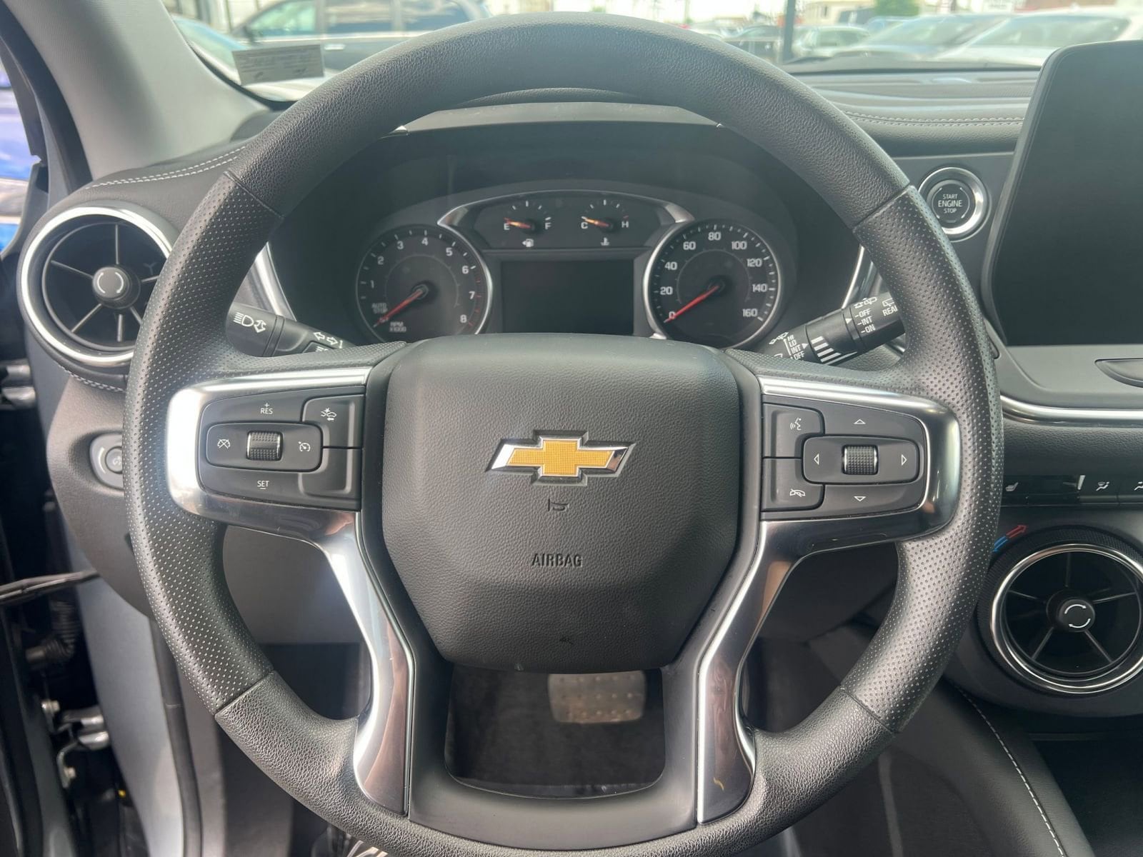 Thumbnail: 2025 Chevrolet Blazer - 29