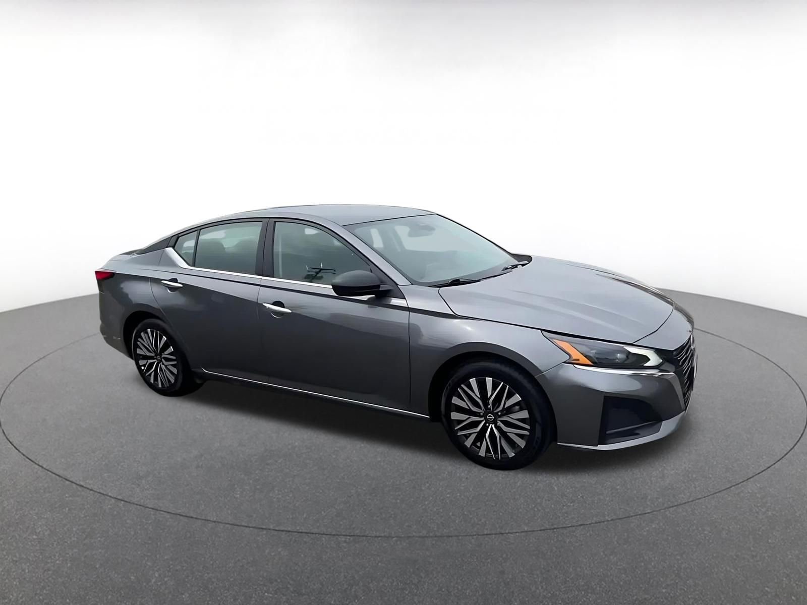 Thumbnail: 2025 Nissan Altima - 2