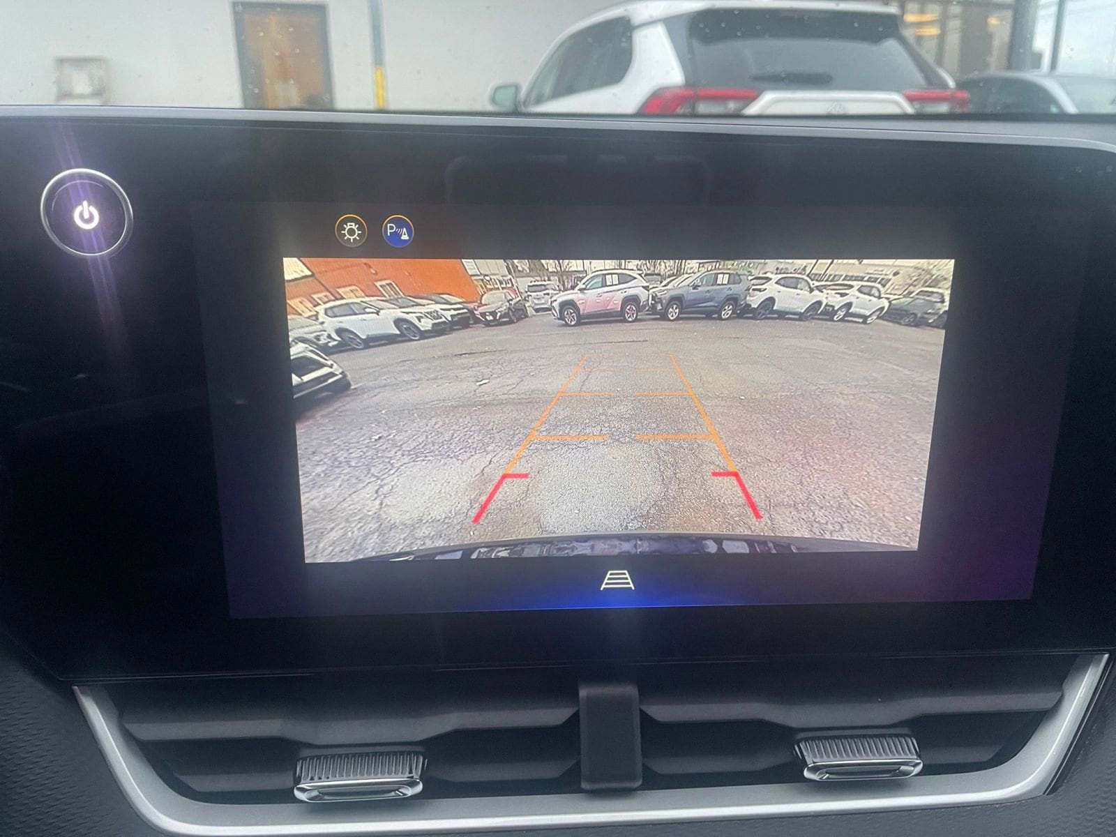 Thumbnail: 2025 Chevrolet Equinox - 17