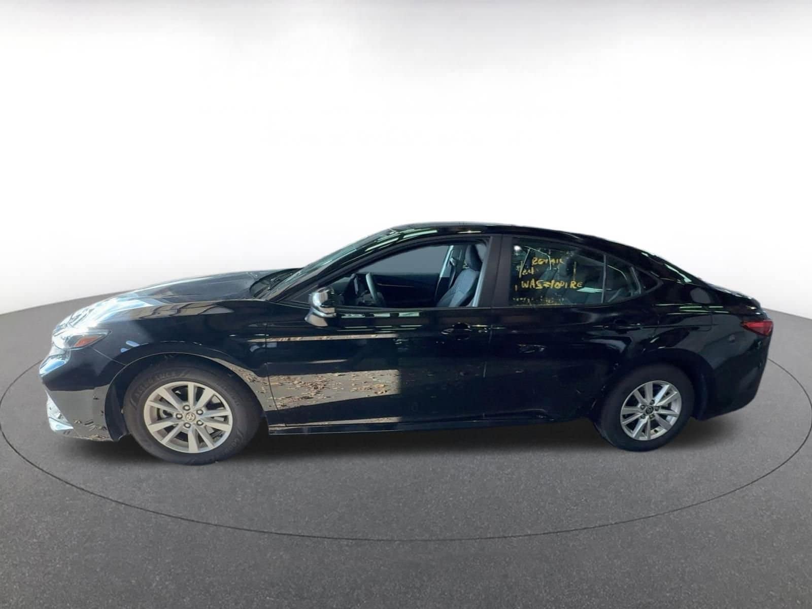 Thumbnail: 2025 Toyota Camry - 4