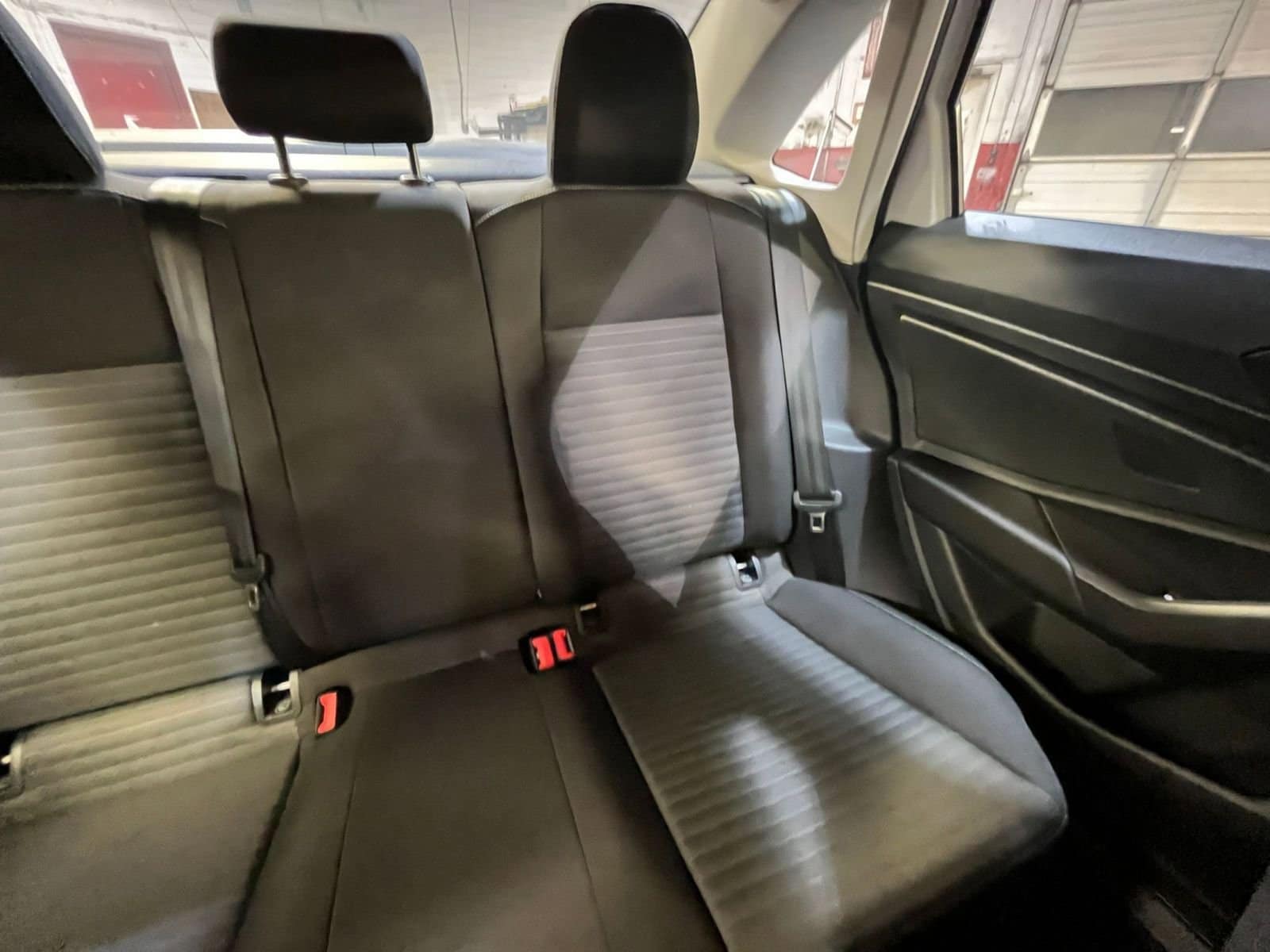 Thumbnail: 2025 Volkswagen Jetta - 35