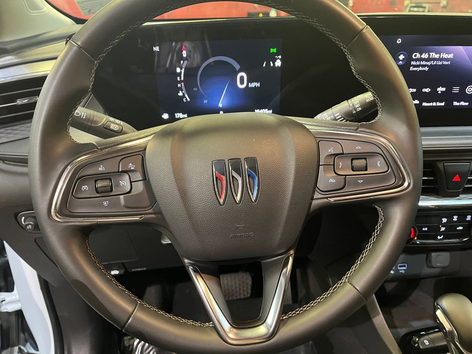 Thumbnail: 2025 Buick Encore GX - 27