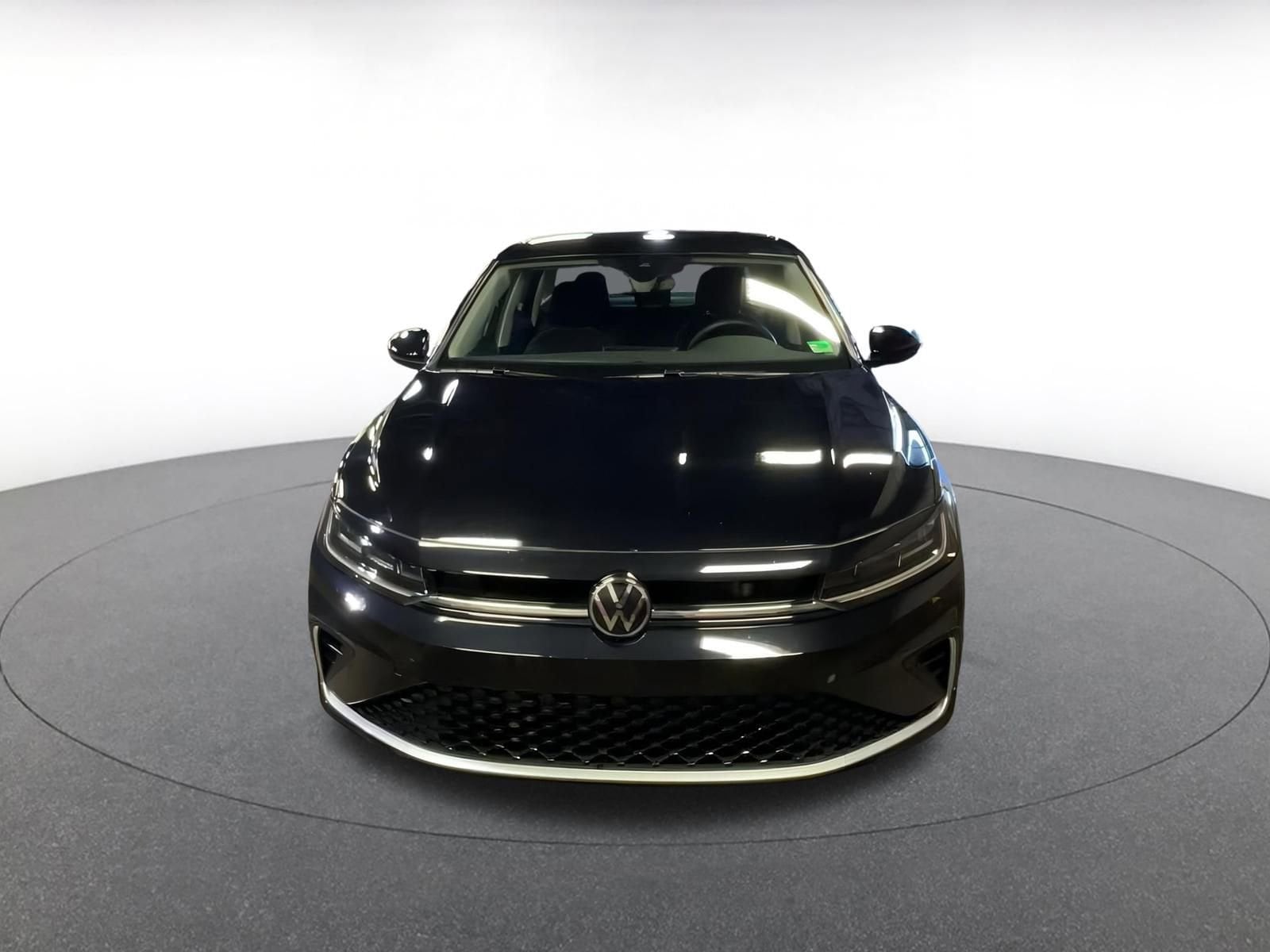 Thumbnail: 2025 Volkswagen Jetta - 4