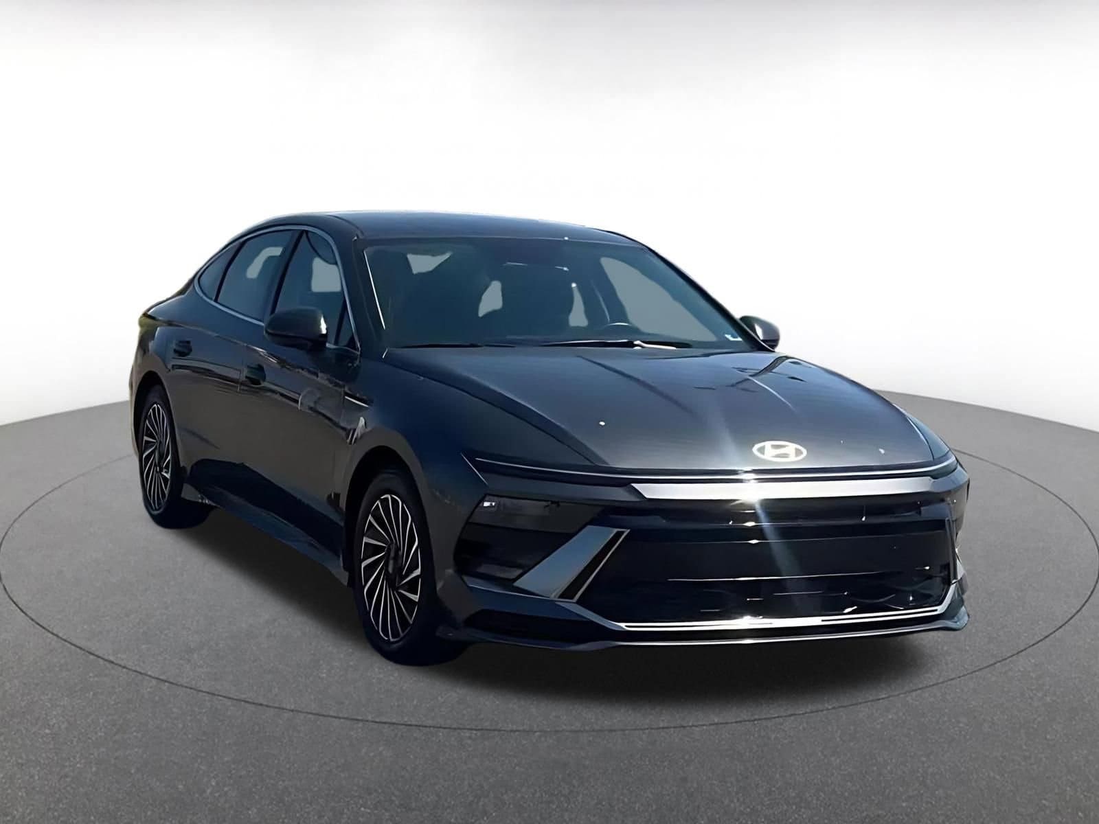 Thumbnail: 2025 Hyundai Sonata - 3