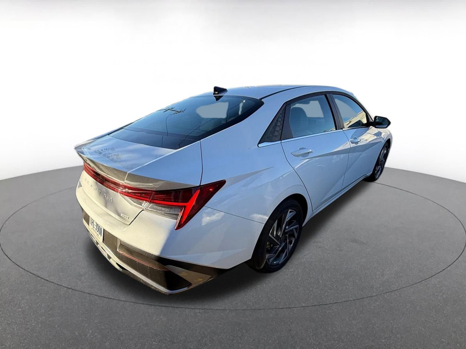 Thumbnail: 2025 Hyundai Elantra - 7