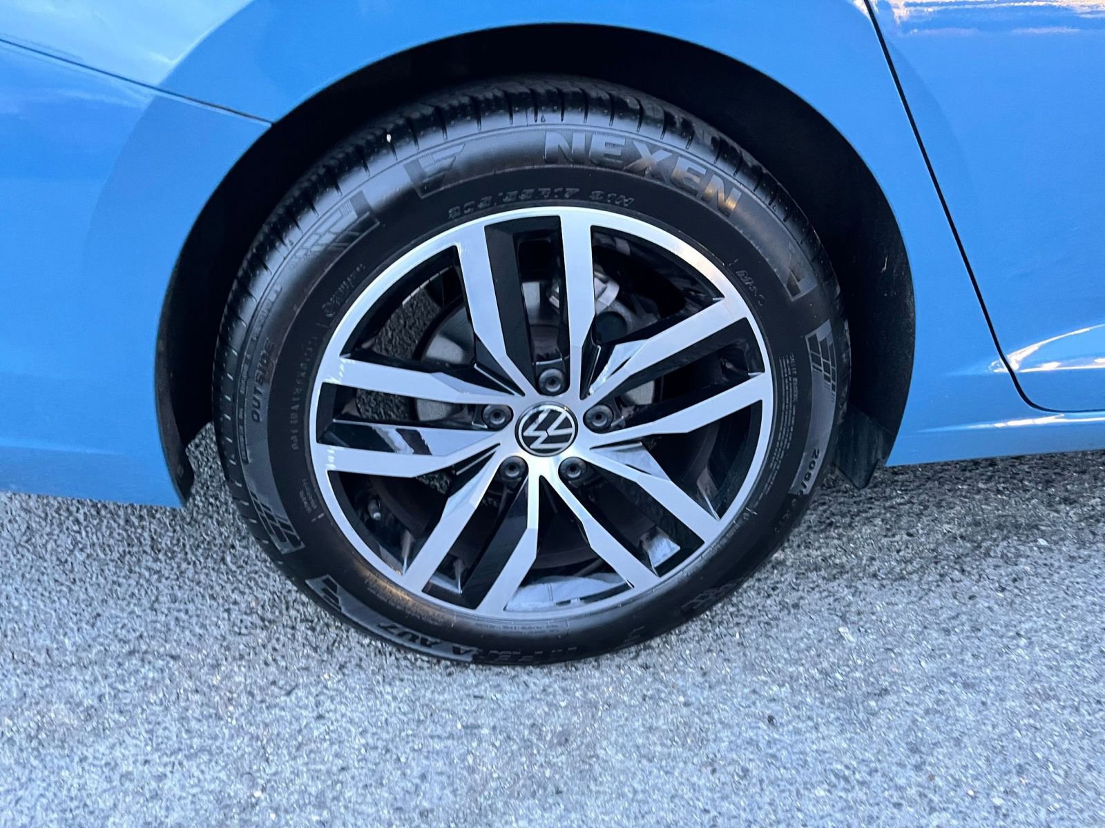 Thumbnail: 2025 Volkswagen Jetta - 29