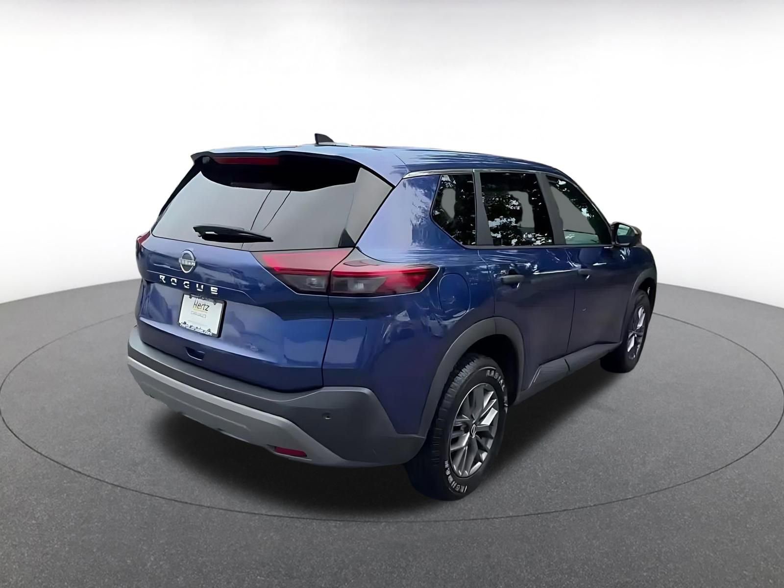 Thumbnail: 2023 Nissan Rogue - 12