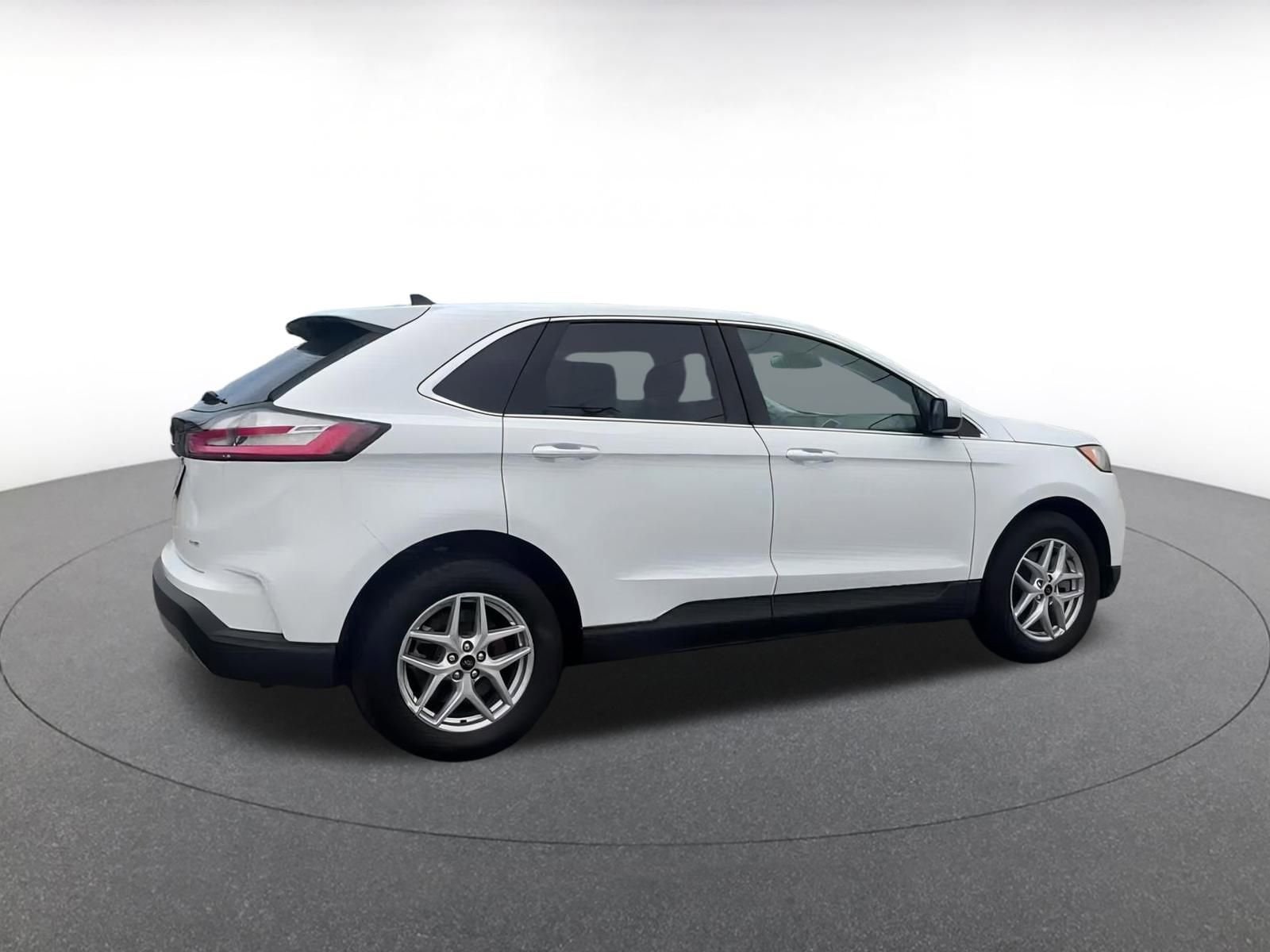 2024 Ford Edge SEL 15