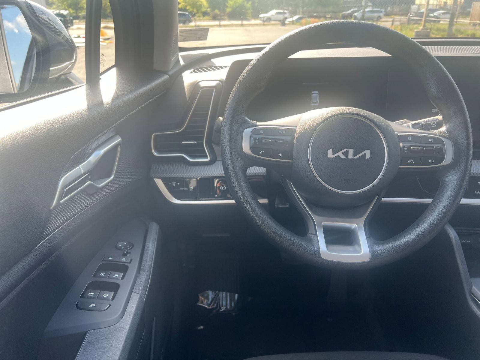 Thumbnail: 2025 Kia Sportage - 33