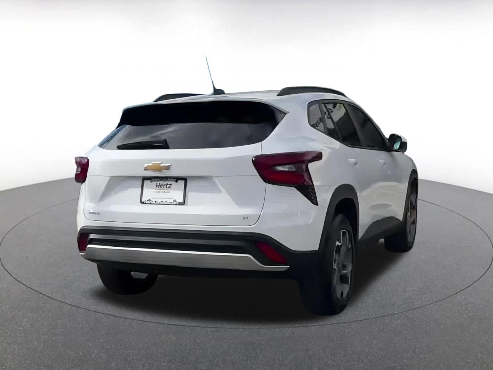 Thumbnail: 2025 Chevrolet Trax - 12