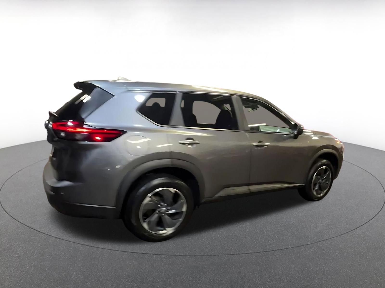 Thumbnail: 2024 Nissan Rogue - 15