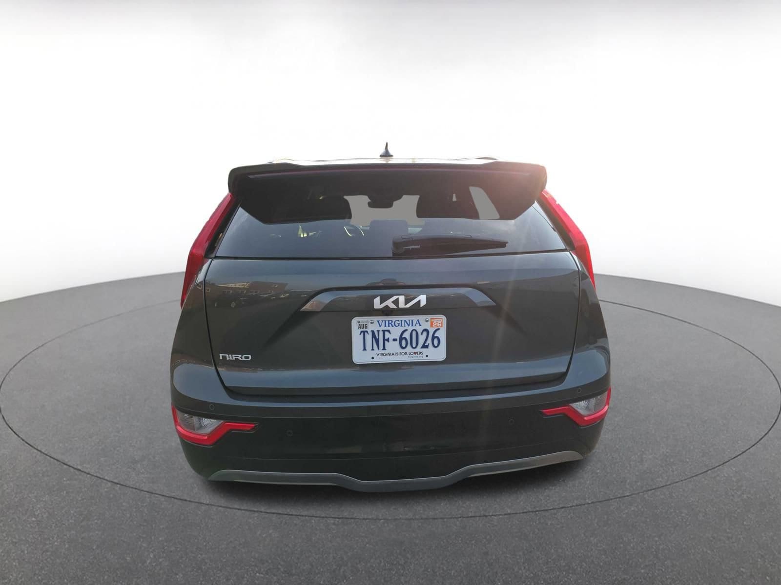 Thumbnail: 2023 Kia Niro - 6