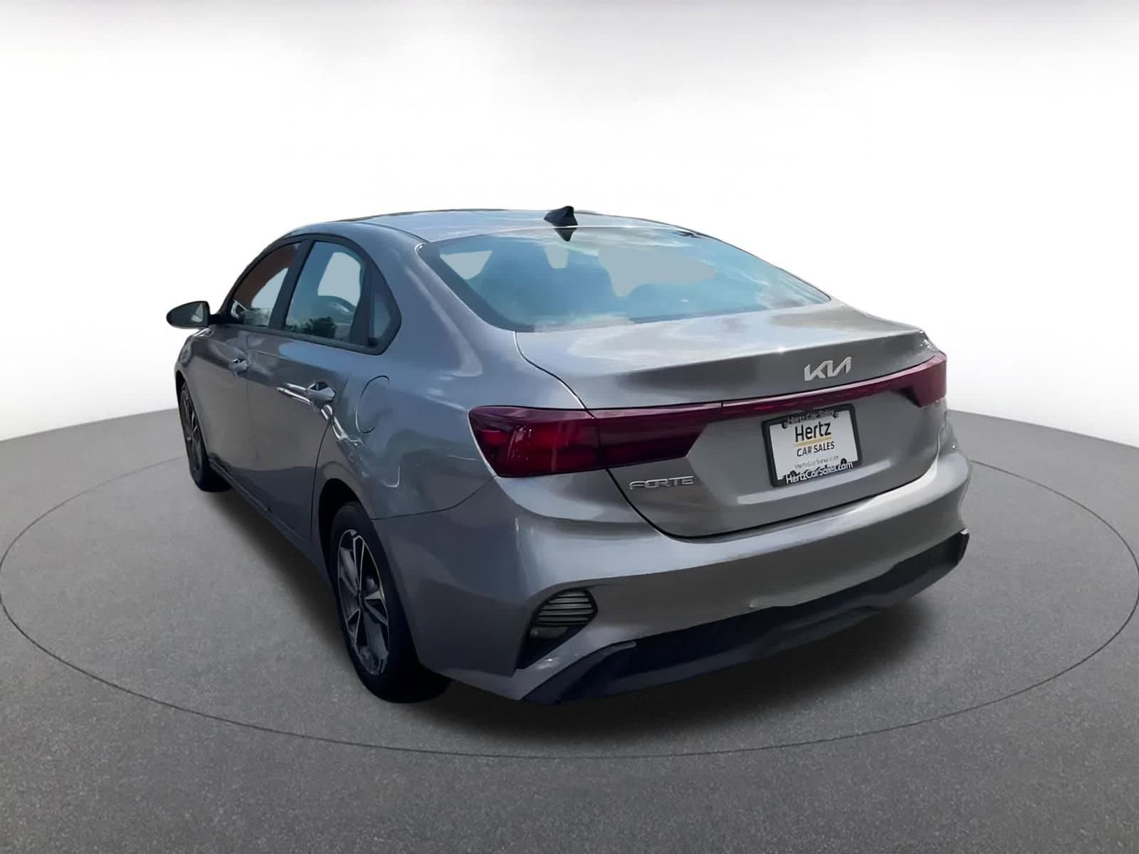 Thumbnail: 2024 Kia Forte - 11