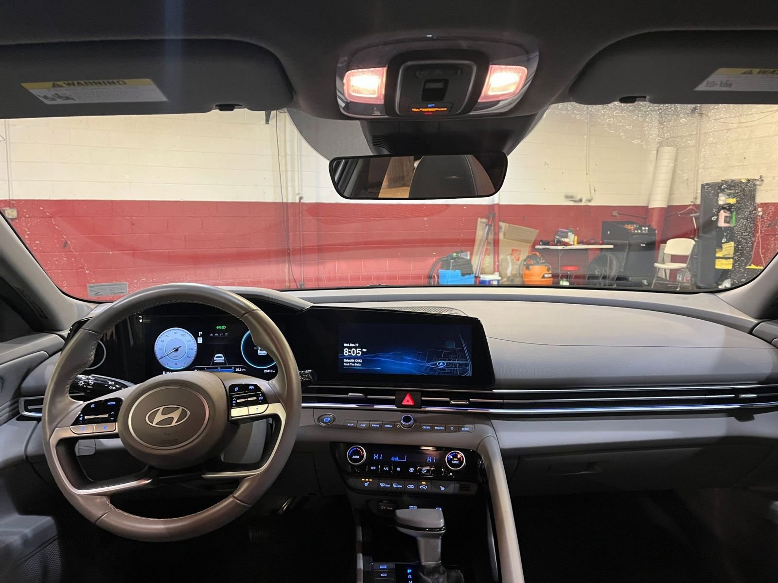 Thumbnail: 2025 Hyundai Elantra - 33