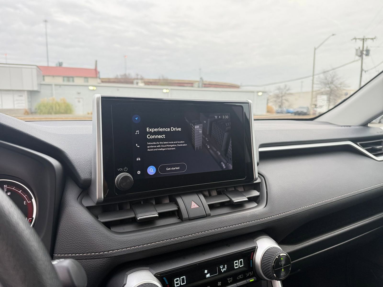 Thumbnail: 2025 Toyota RAV4 - 21