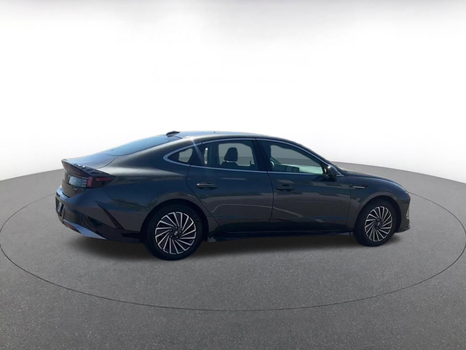 Thumbnail: 2025 Hyundai Sonata - 12