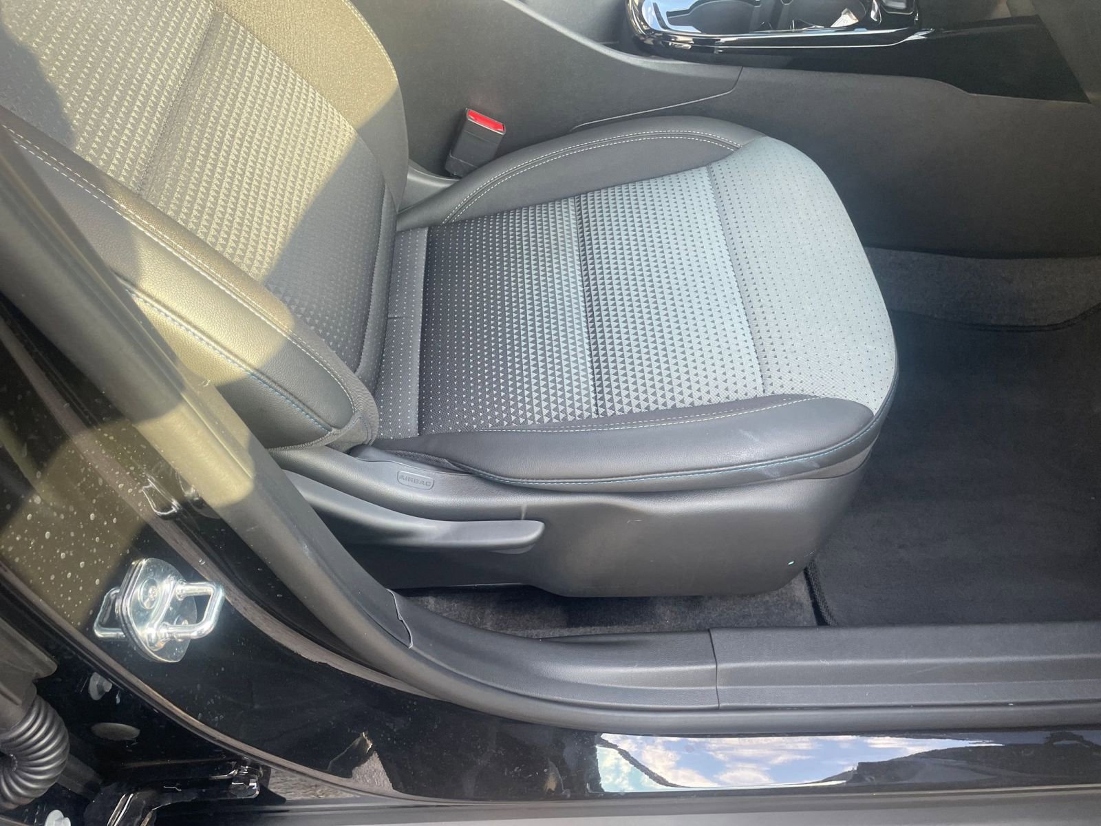 Thumbnail: 2025 Chevrolet Trax - 27