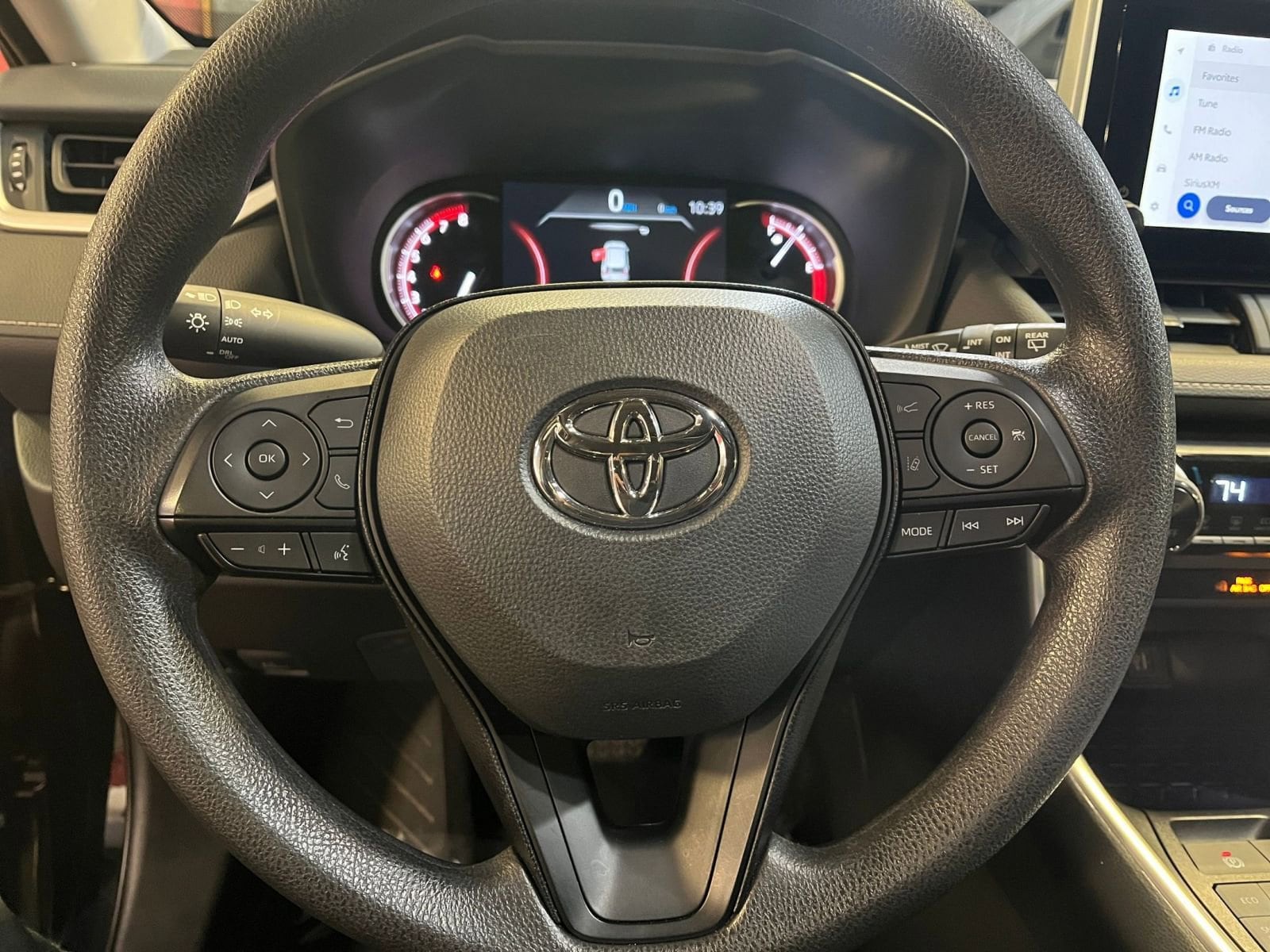 Thumbnail: 2025 Toyota RAV4 - 28