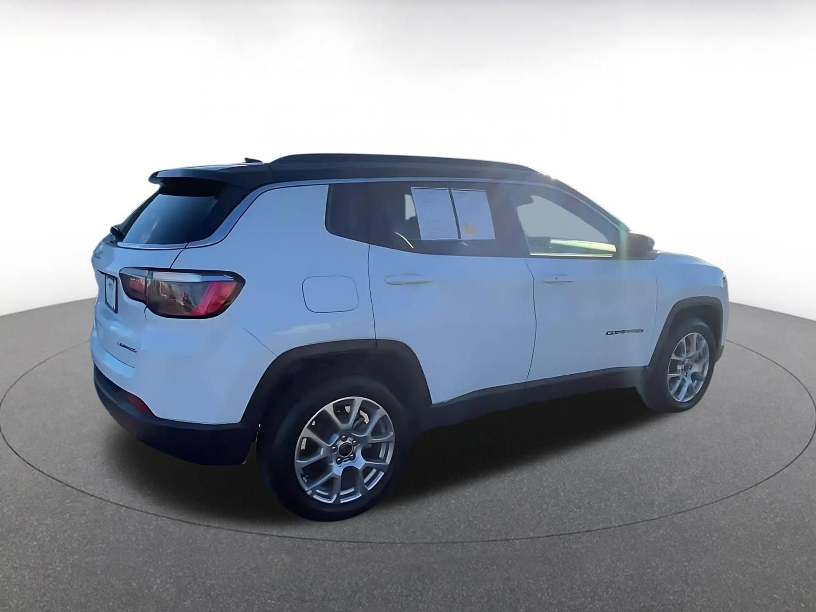 Thumbnail: 2025 Jeep Compass - 15