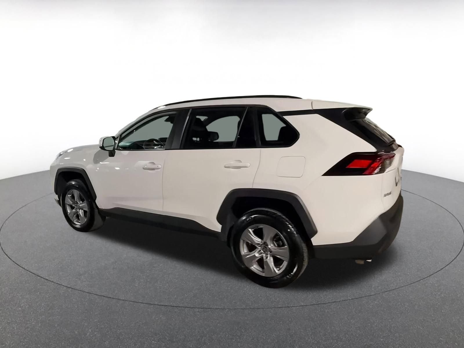 Thumbnail: 2025 Toyota RAV4 - 10