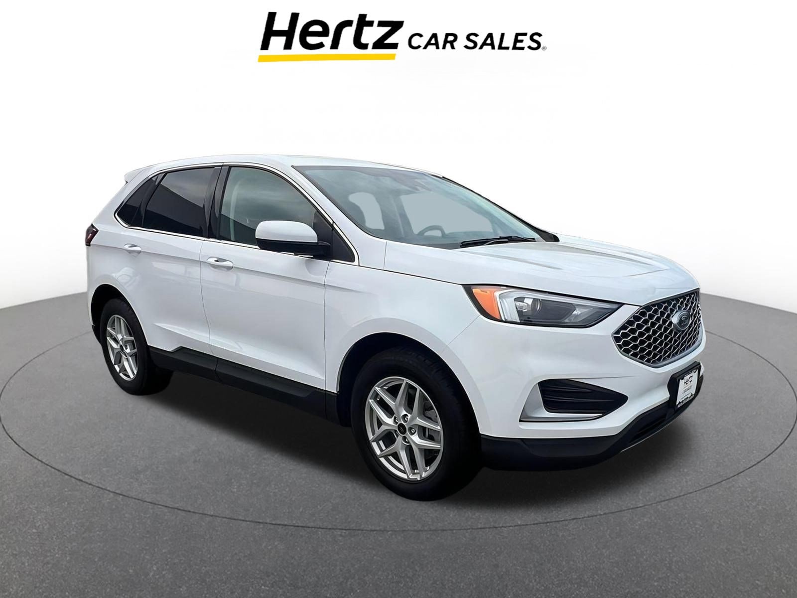 2024 Ford Edge SEL Hero Image