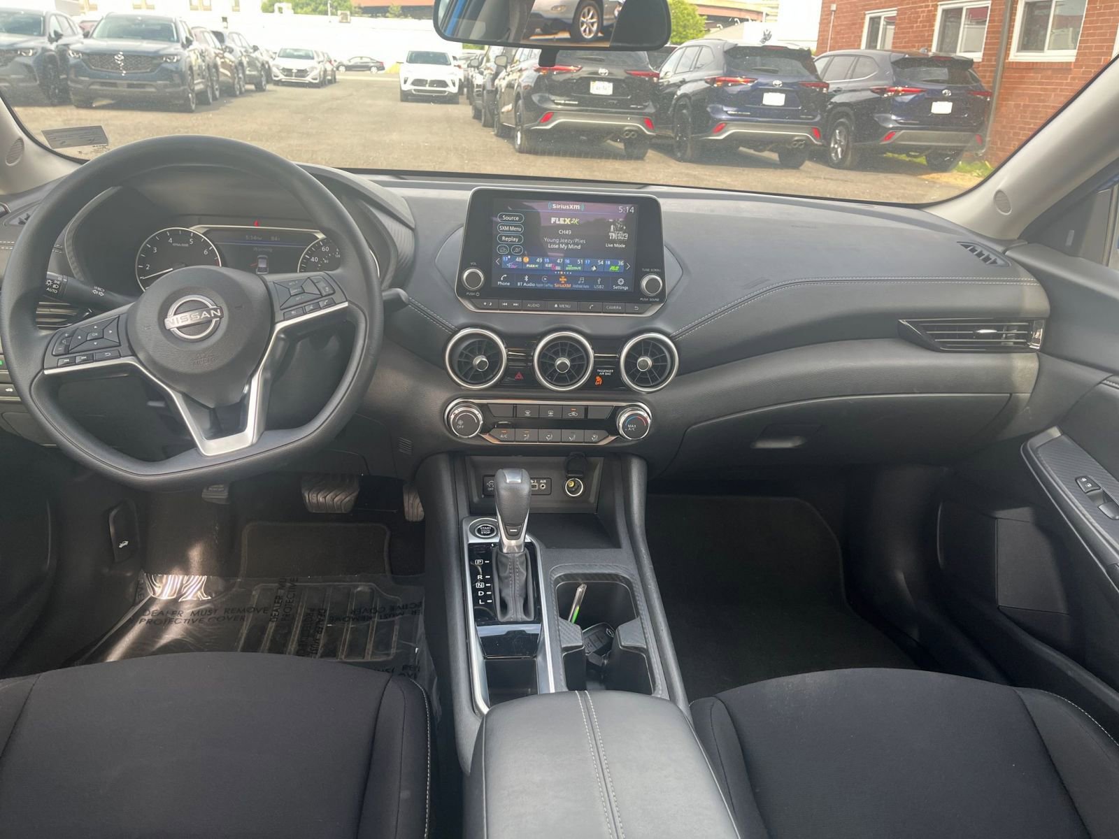 Thumbnail: 2025 Nissan Sentra - 31