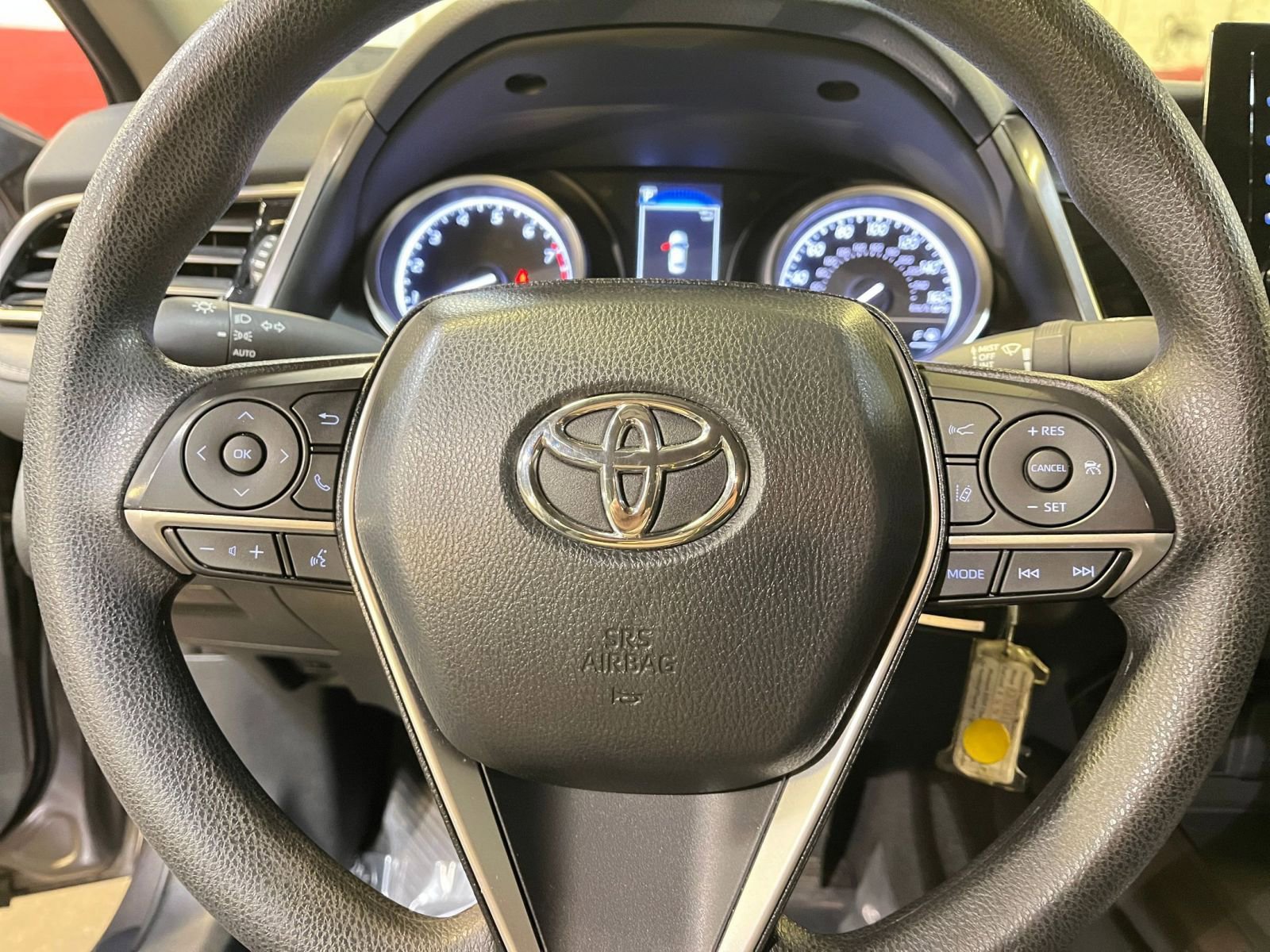 Thumbnail: 2024 Toyota Camry - 28