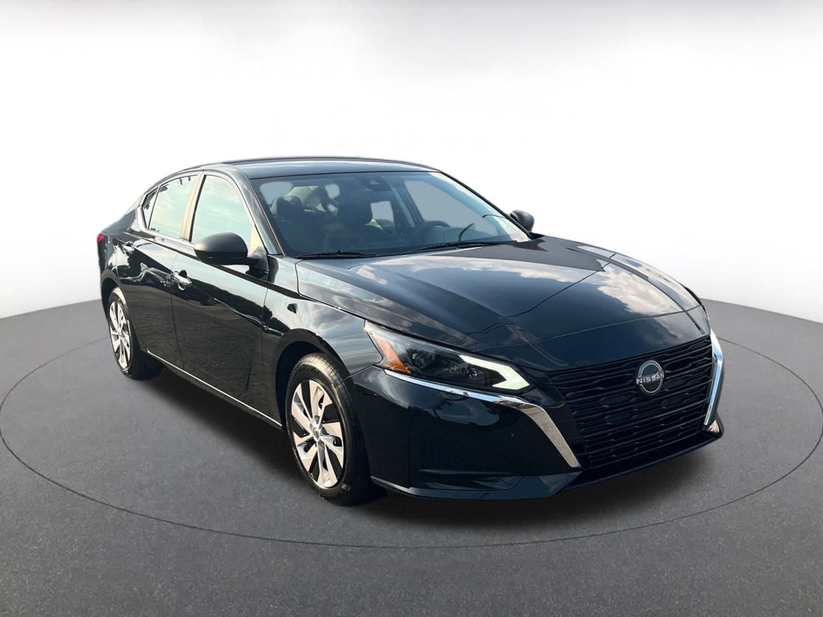 Thumbnail: 2024 Nissan Altima - 1