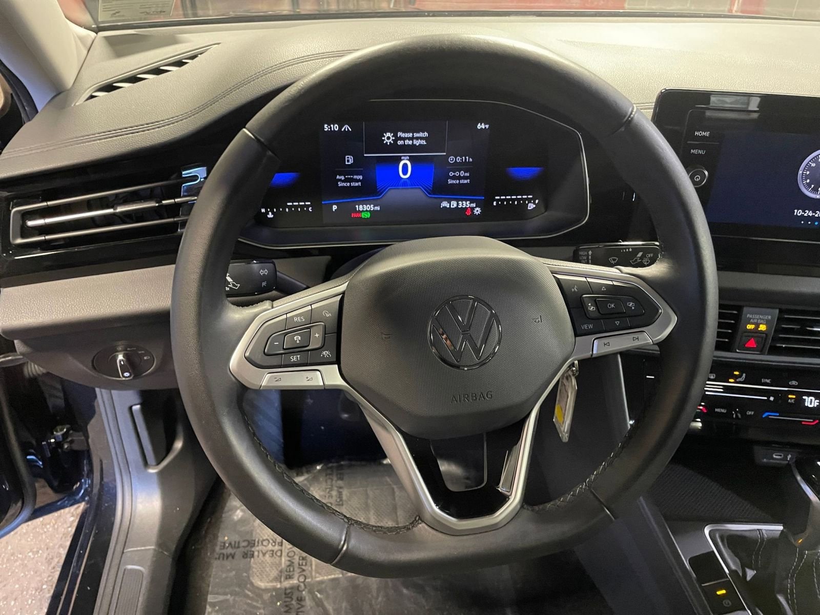 Thumbnail: 2025 Volkswagen Jetta - 25